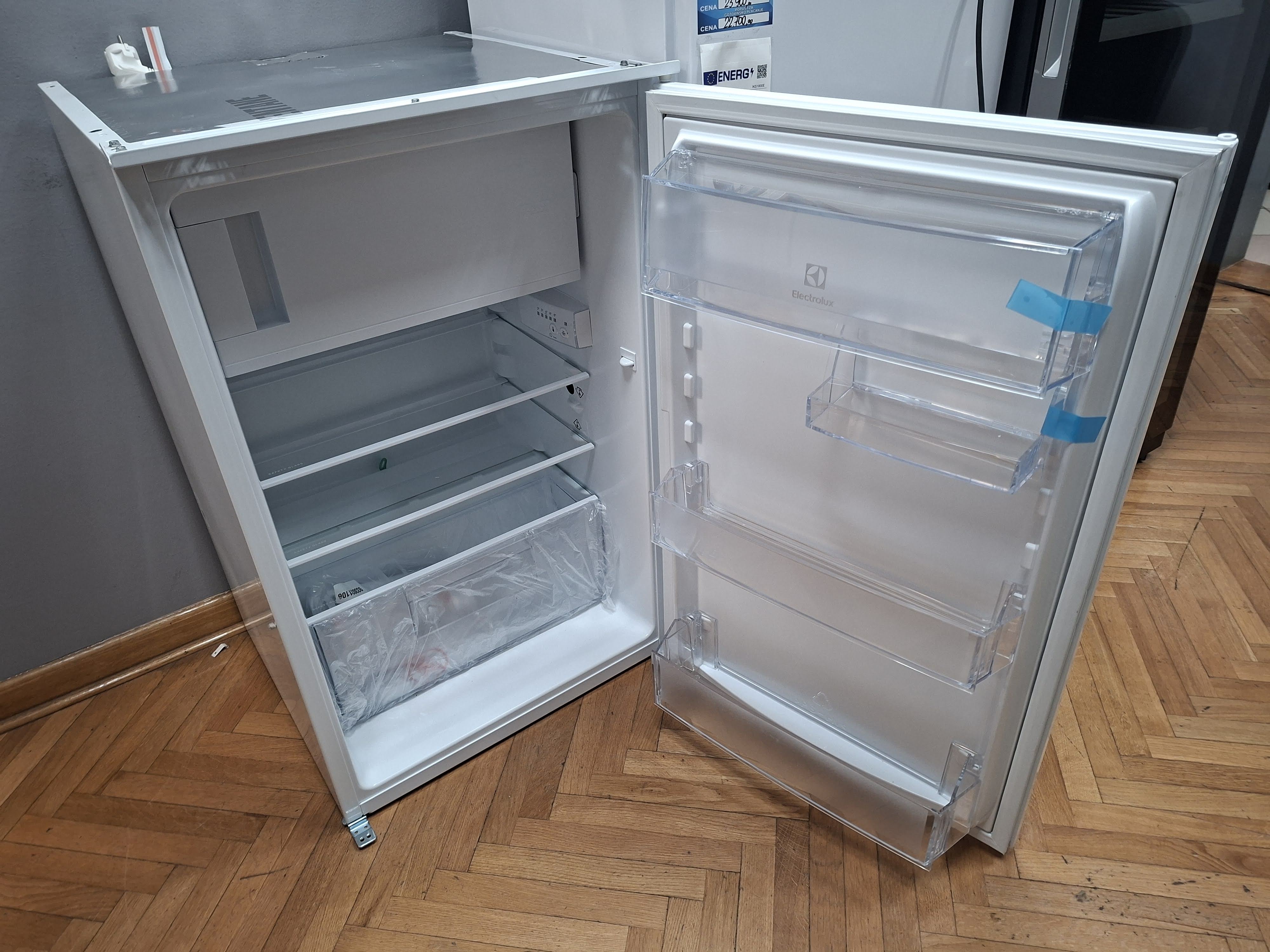 Ugradni frižider Electrolux LFB2AE88S1 , 87cm