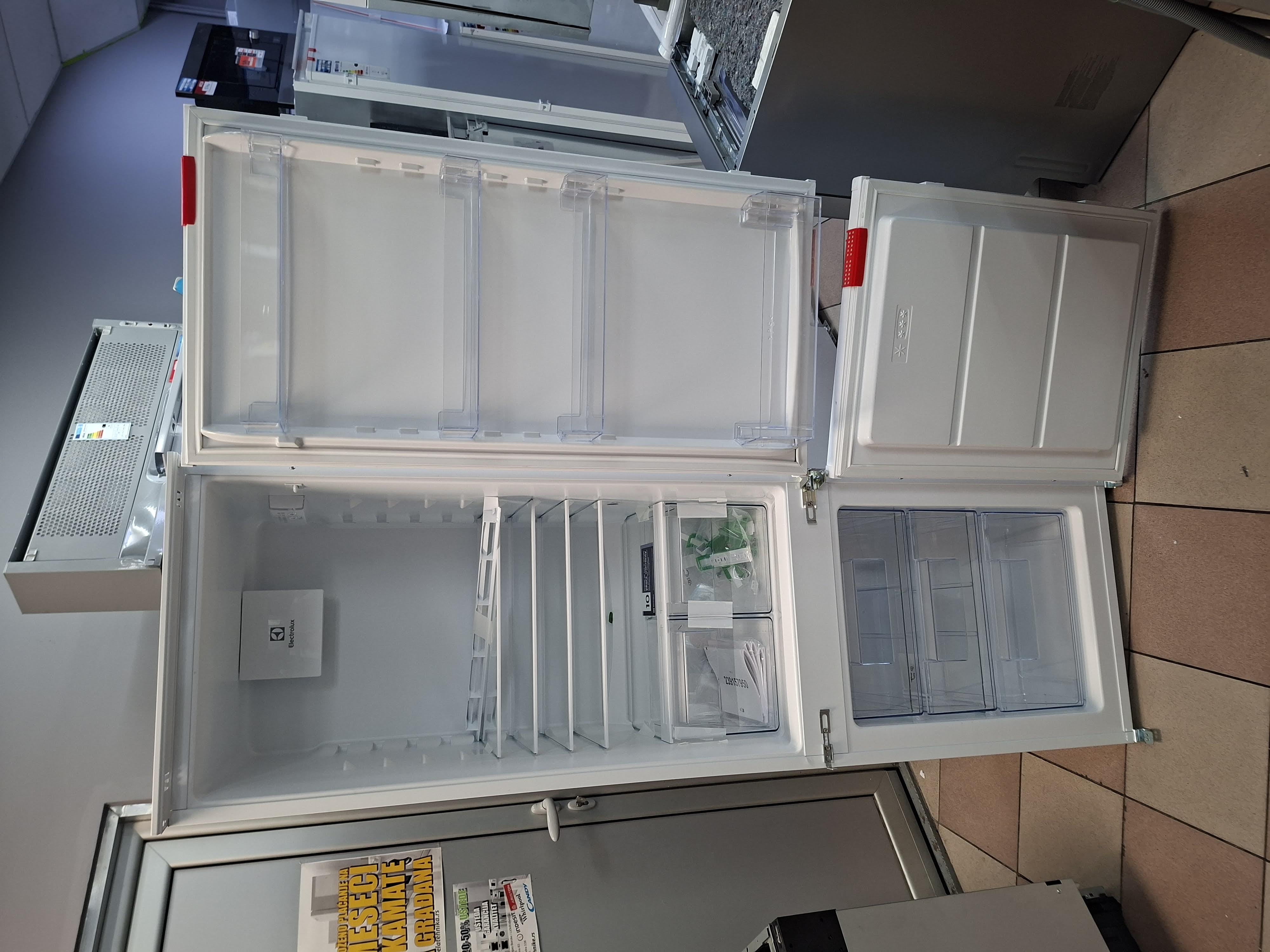 Ugradni Frižider Electrolux LND5FE18S , 177 cm.