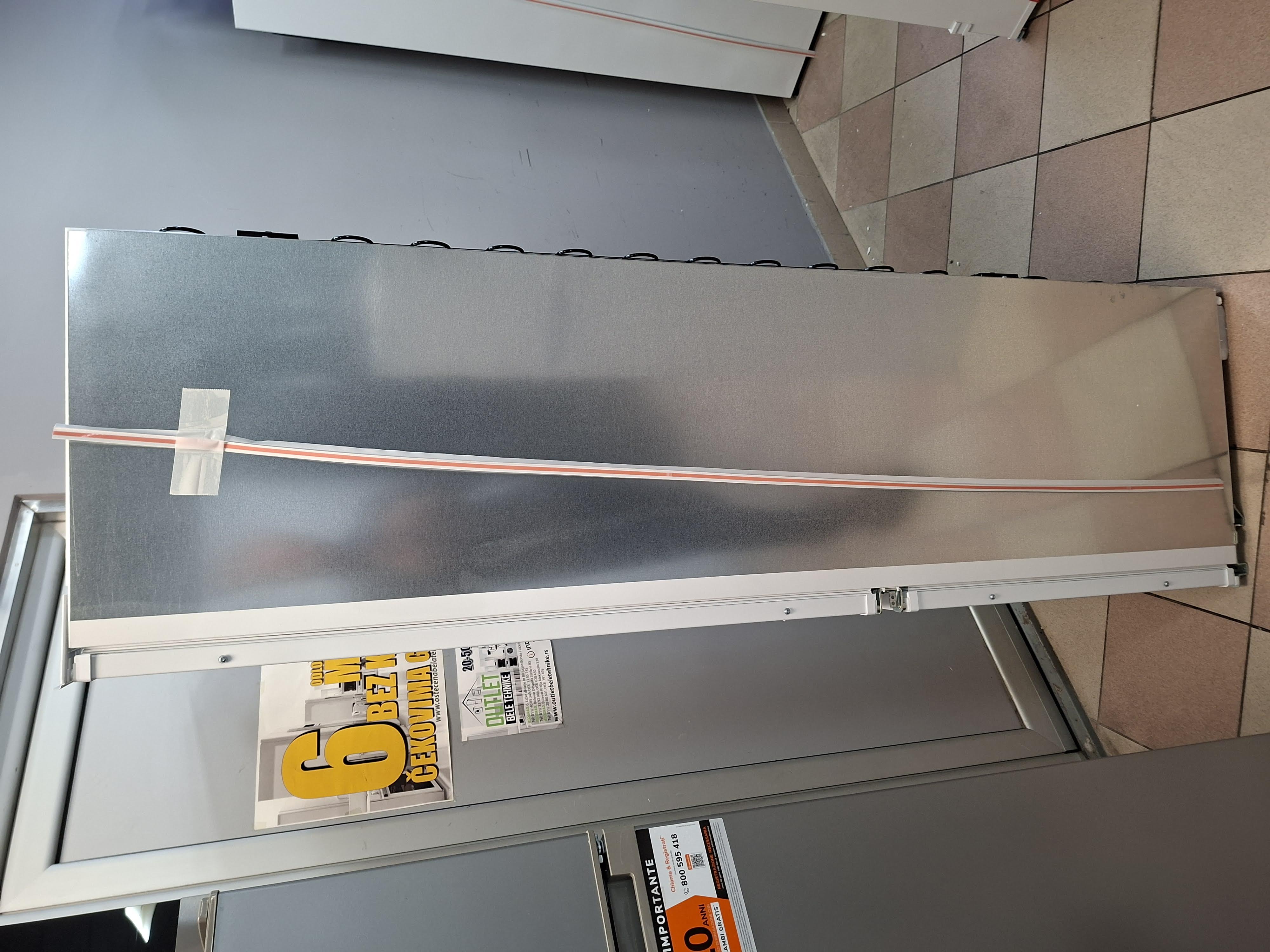 Ugradni Frižider Electrolux LNS5LE18S  , 177 cm.