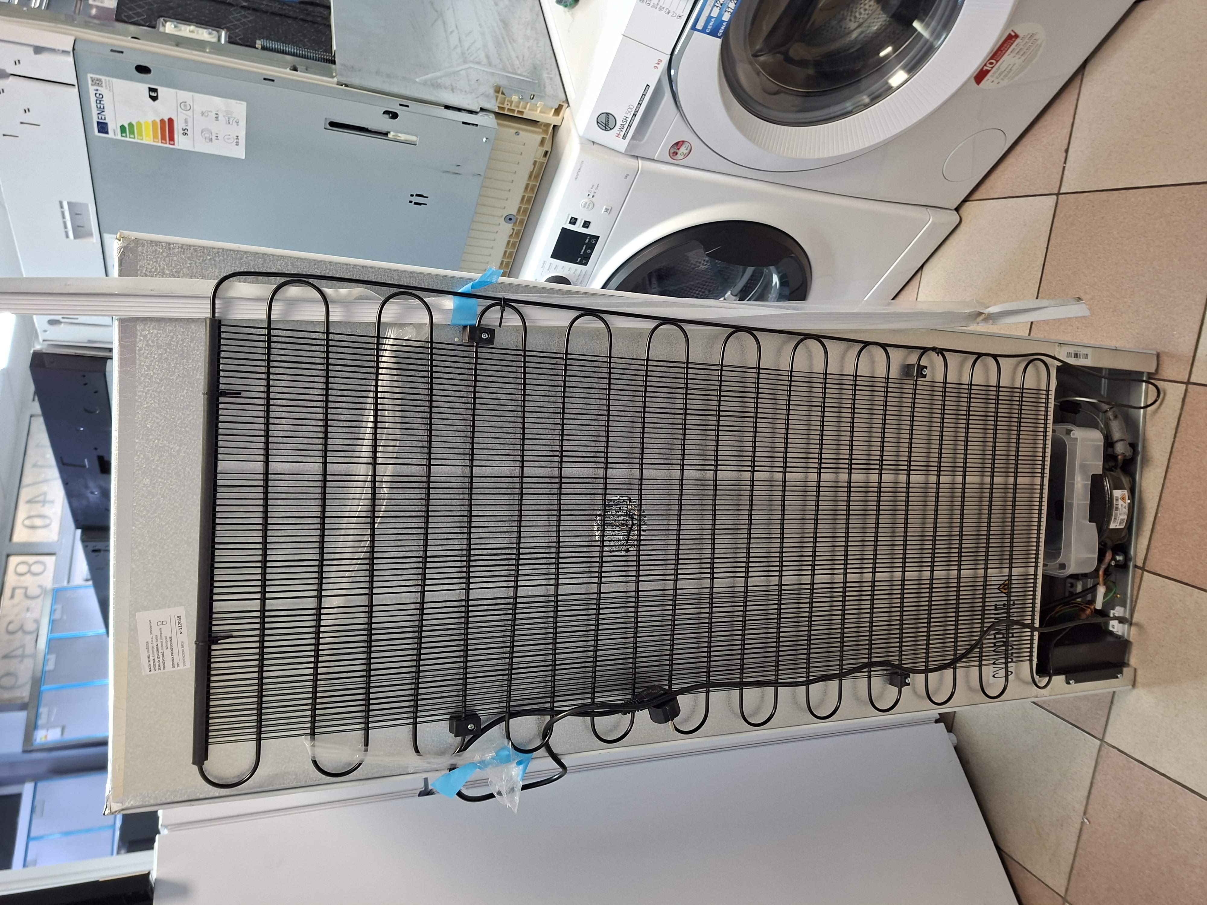 Ugradni Frižider Gorenje RKI514D22 , 144 cm.