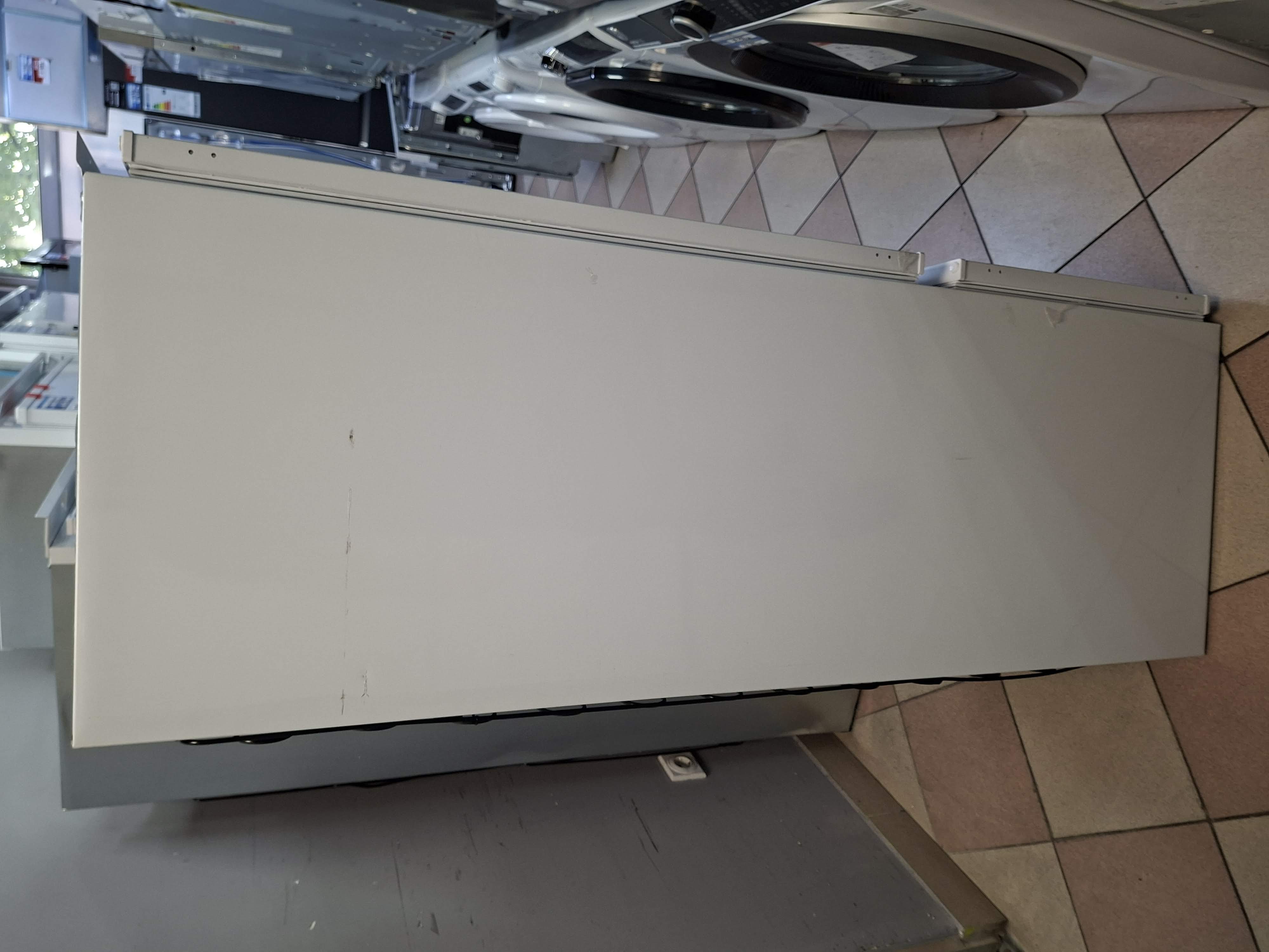 Ugradni frižider Gorenje RKI514E21 , 144 cm.