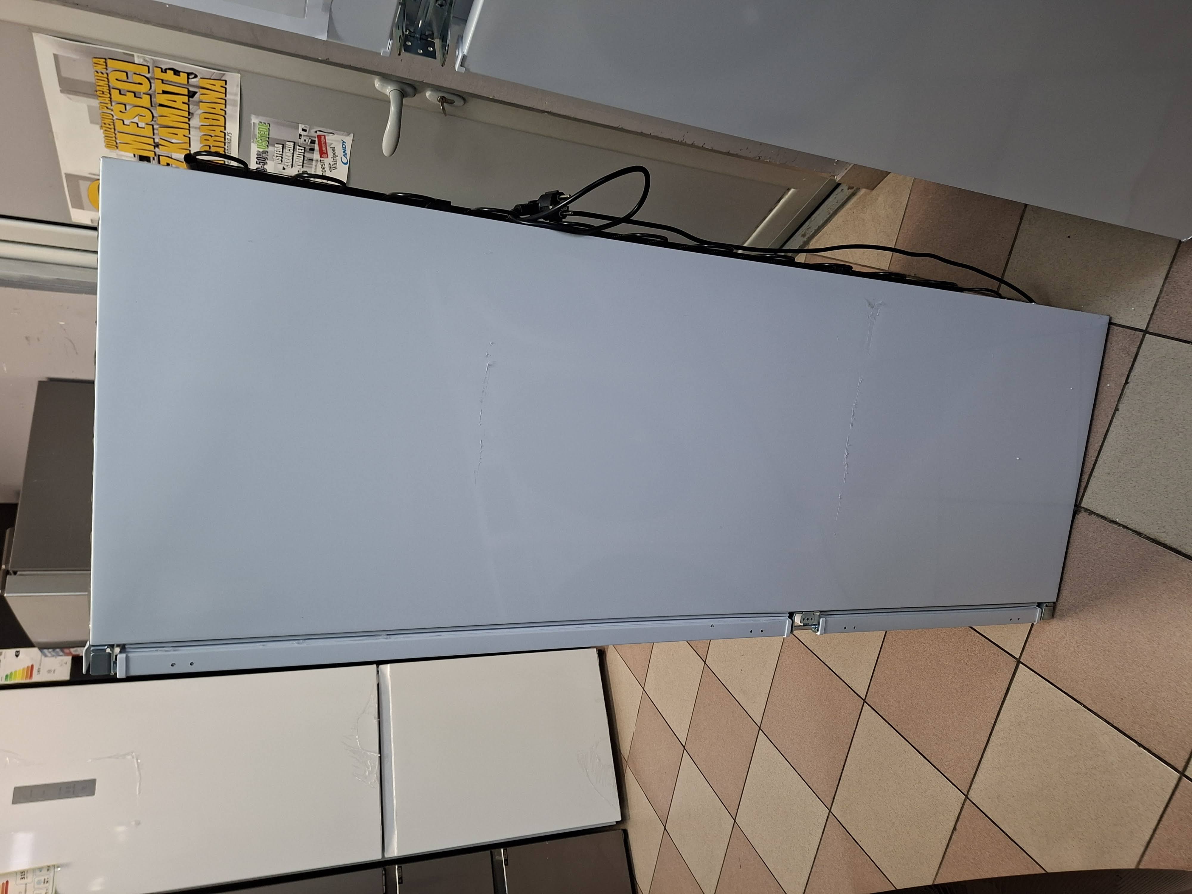 Ugradni frižider Gorenje RKI514E21 , 144 cm.