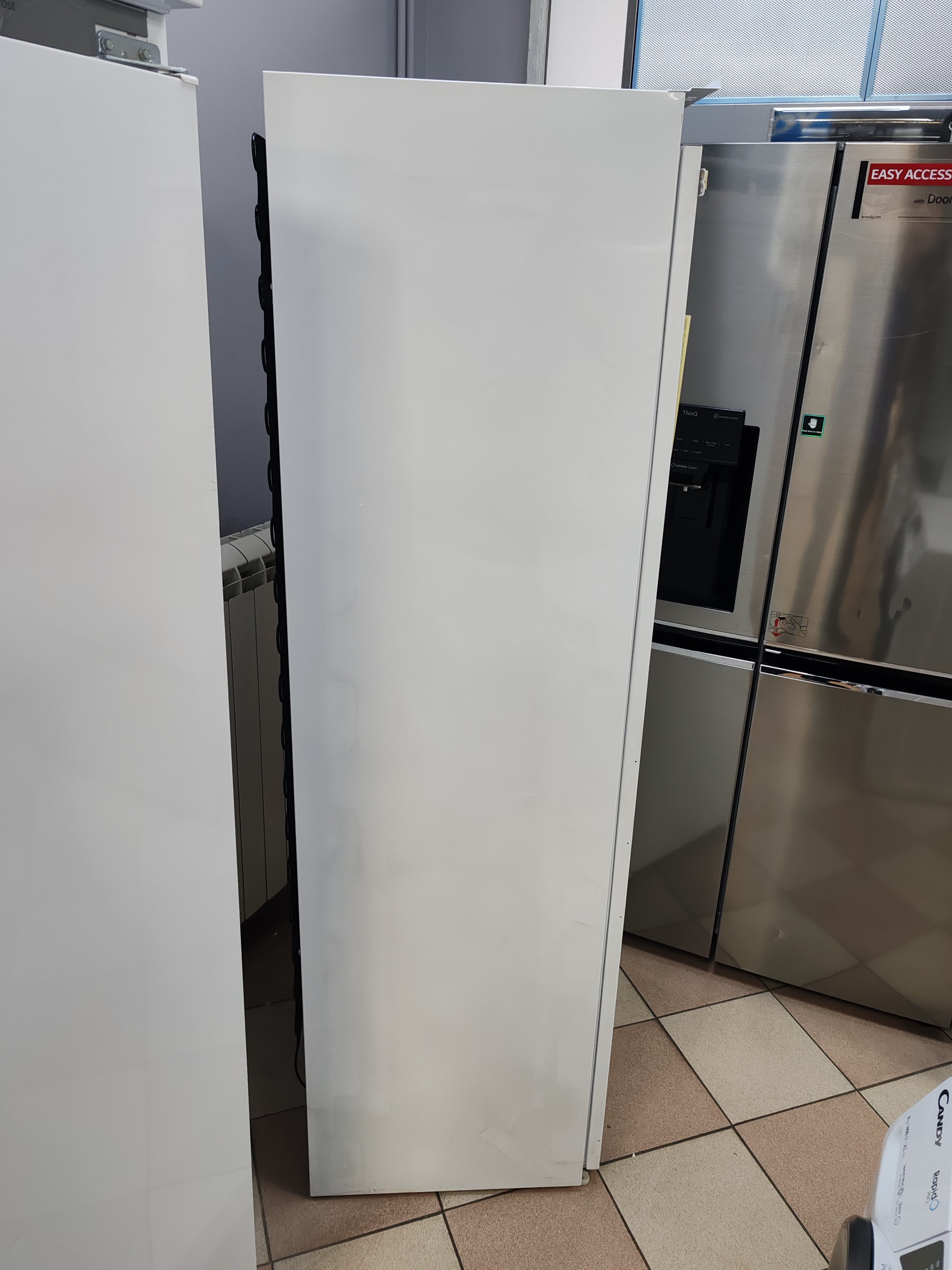 Ugradni Frižider Hisense RIL391D4BWE , 177 cm