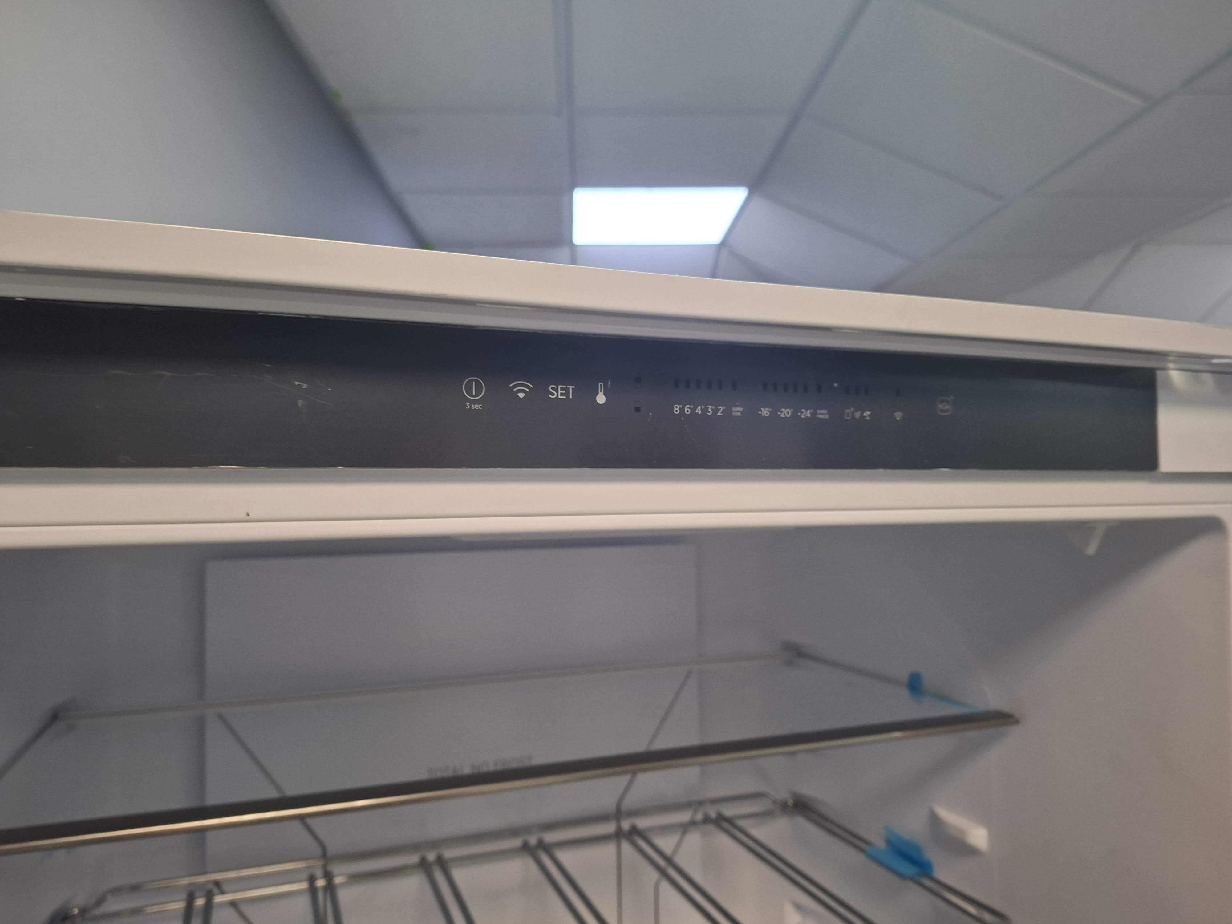 Ugradni Frižider Hoover HOBT7719EW , 193.5 x 69 cm