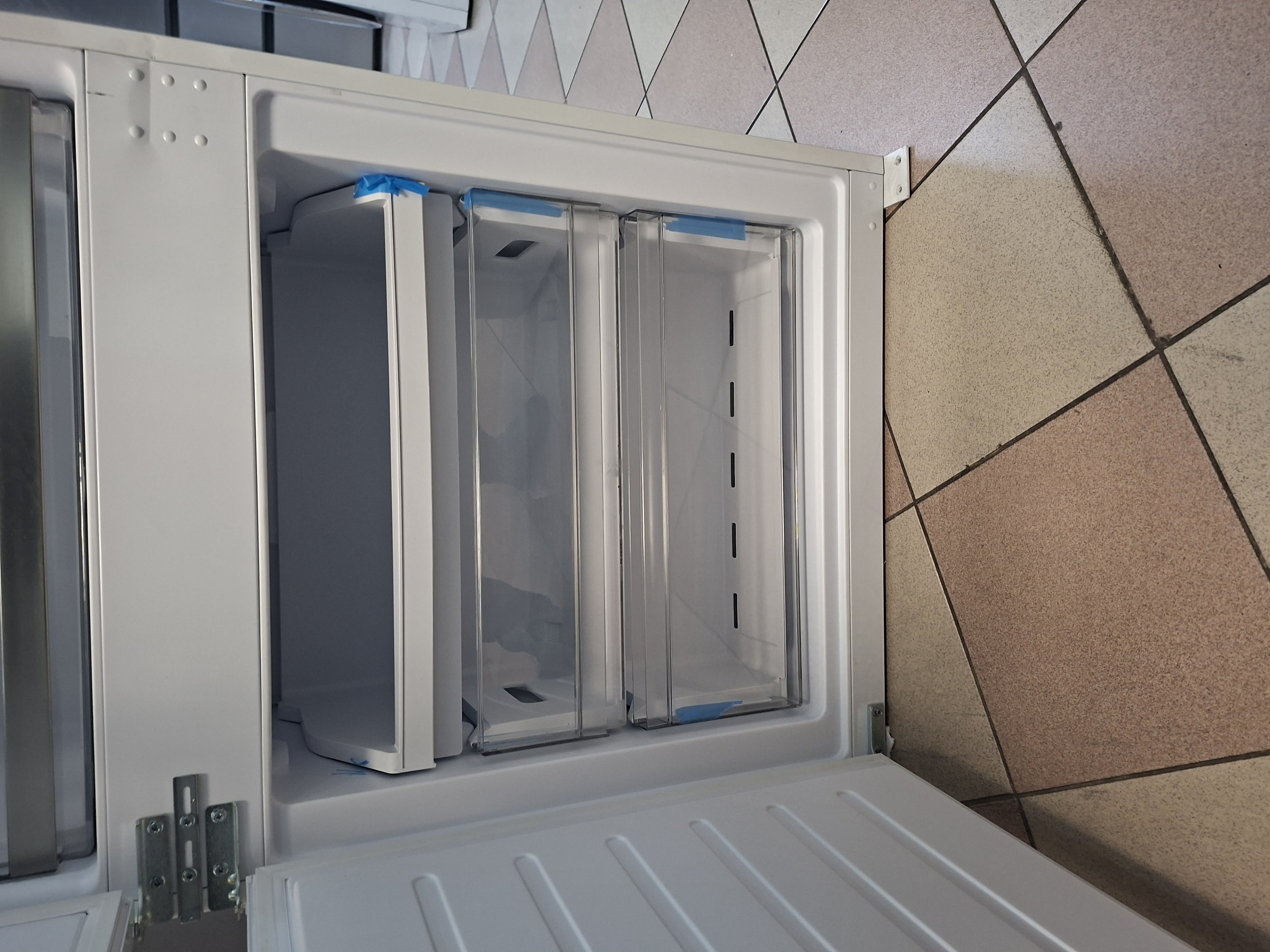 Ugradni Frižider Hoover HOBT7719EW , 193.5 x 69 cm