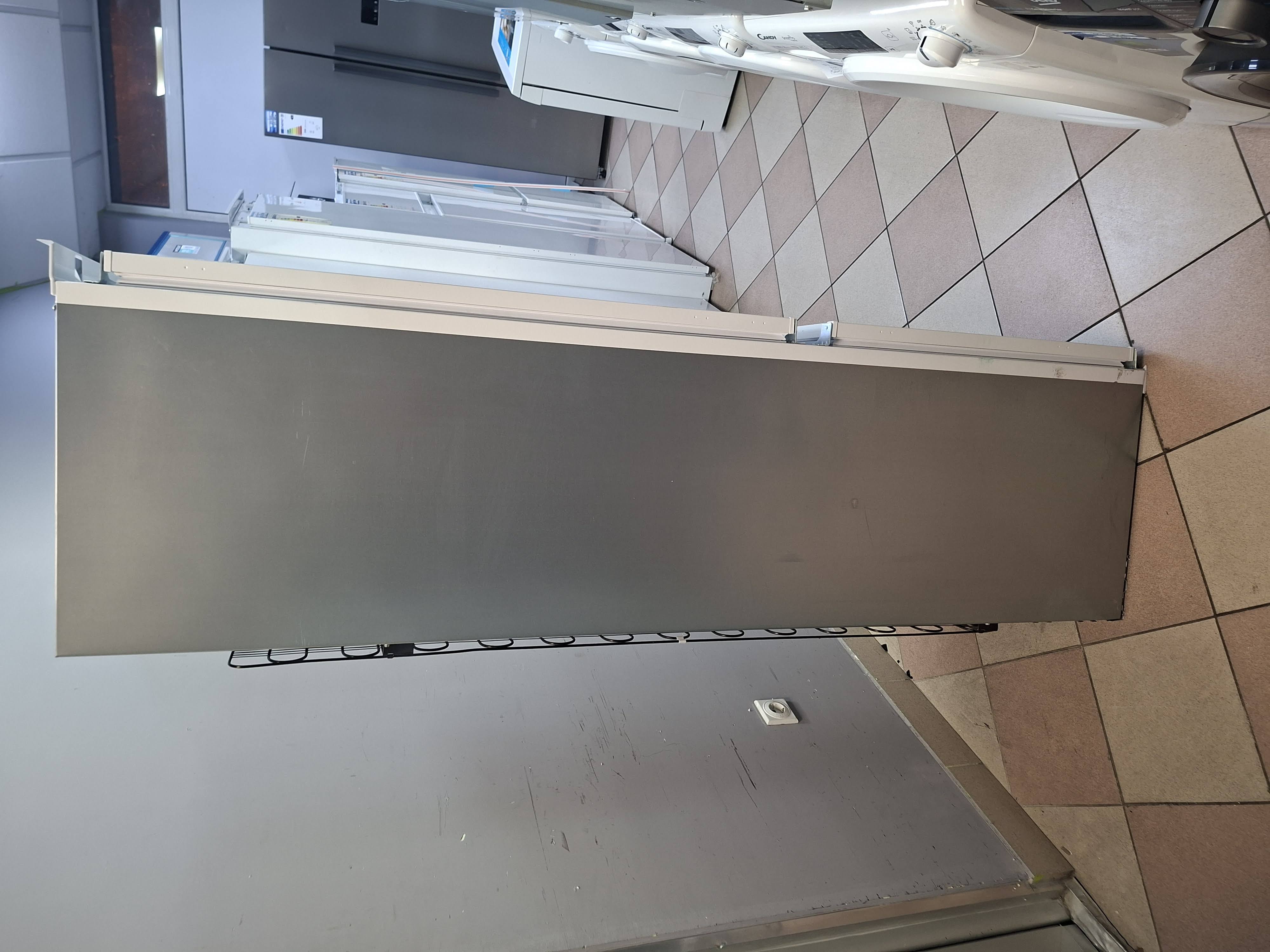 Ugradni Frižider Hotpoint Ariston BCB 703011 E, 177cm.