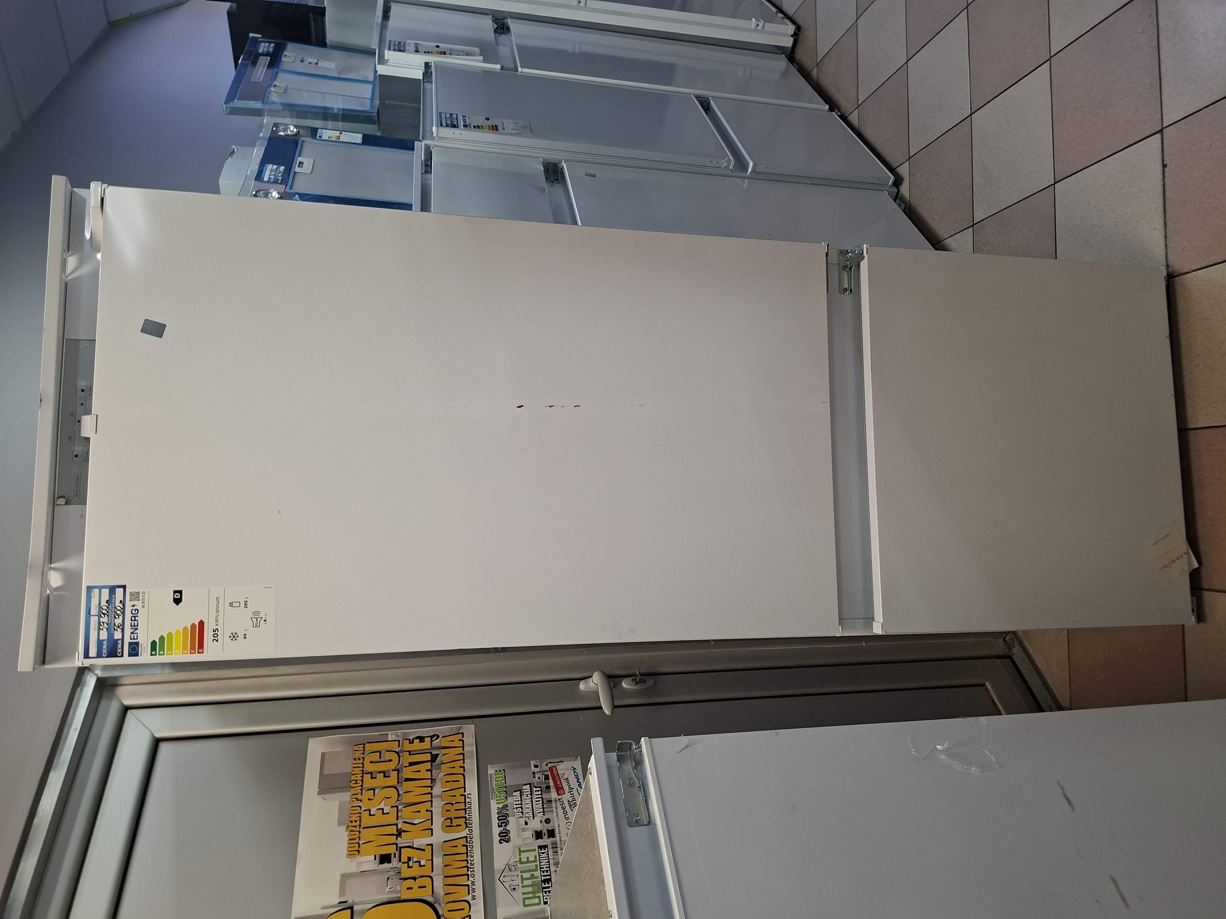 Ugradni frižider Hotpoint Ariston HA SP70 T132 , 194x69 cm.