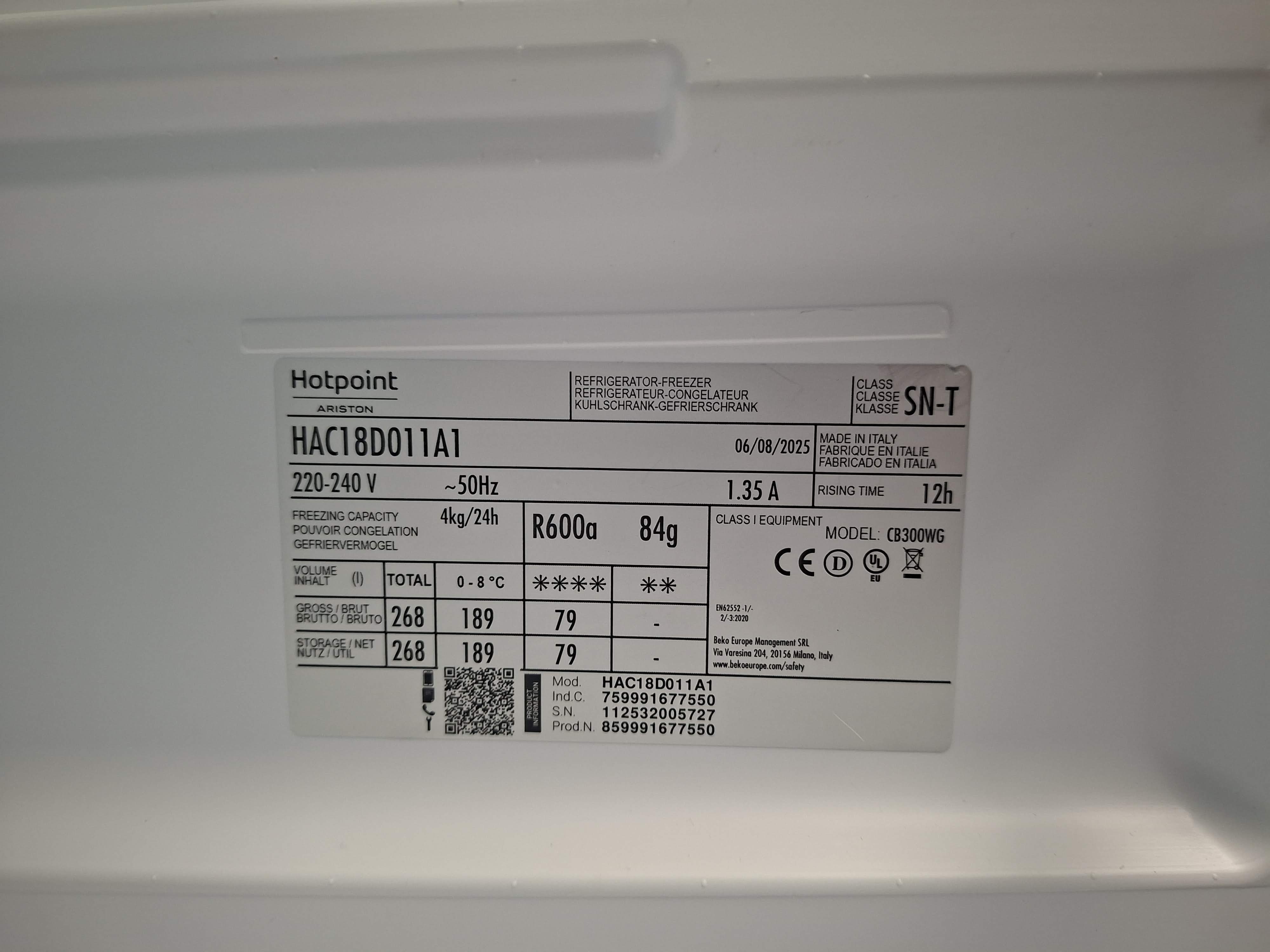 Ugradni Frižider Hotpoint Ariston HAC18D011A1 , 177 cm.