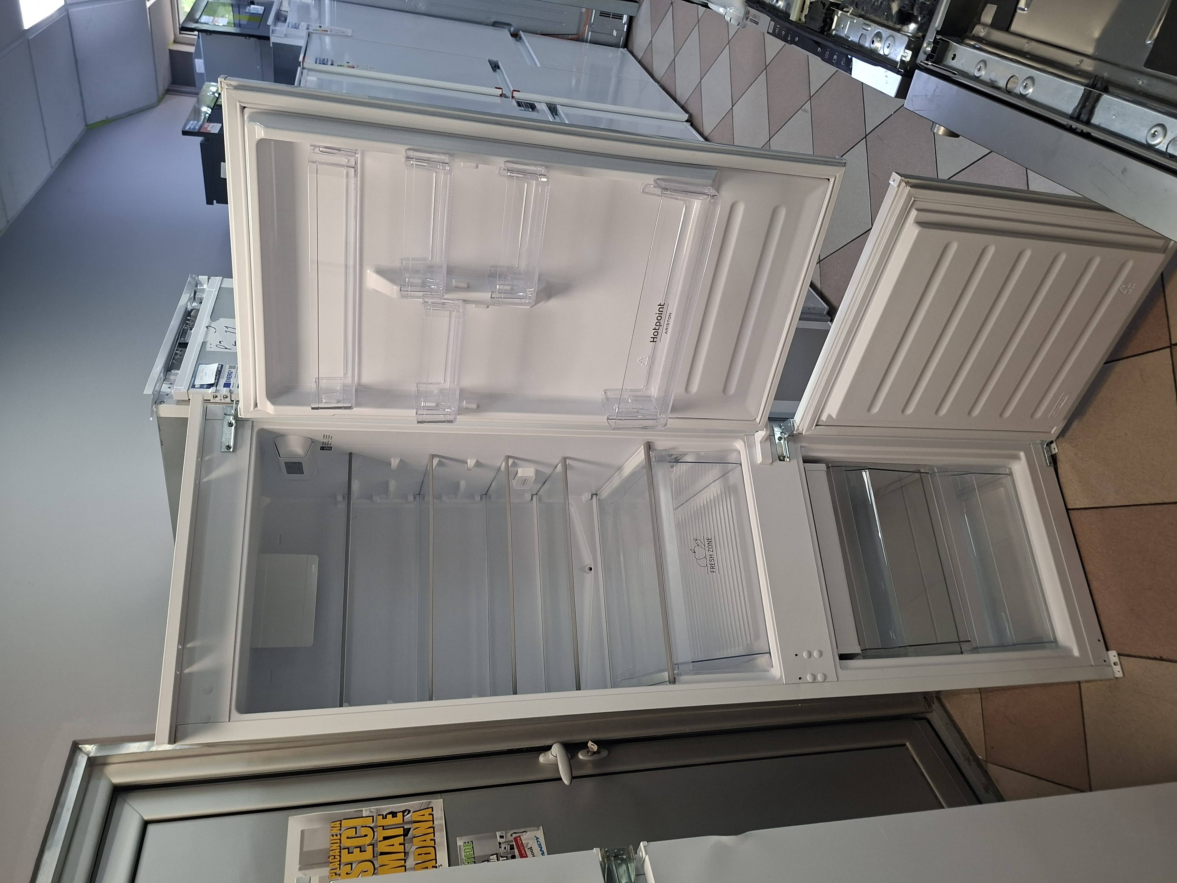 Ugradni Frižider Hotpoint Ariston HAC18D011A1 , 177 cm.