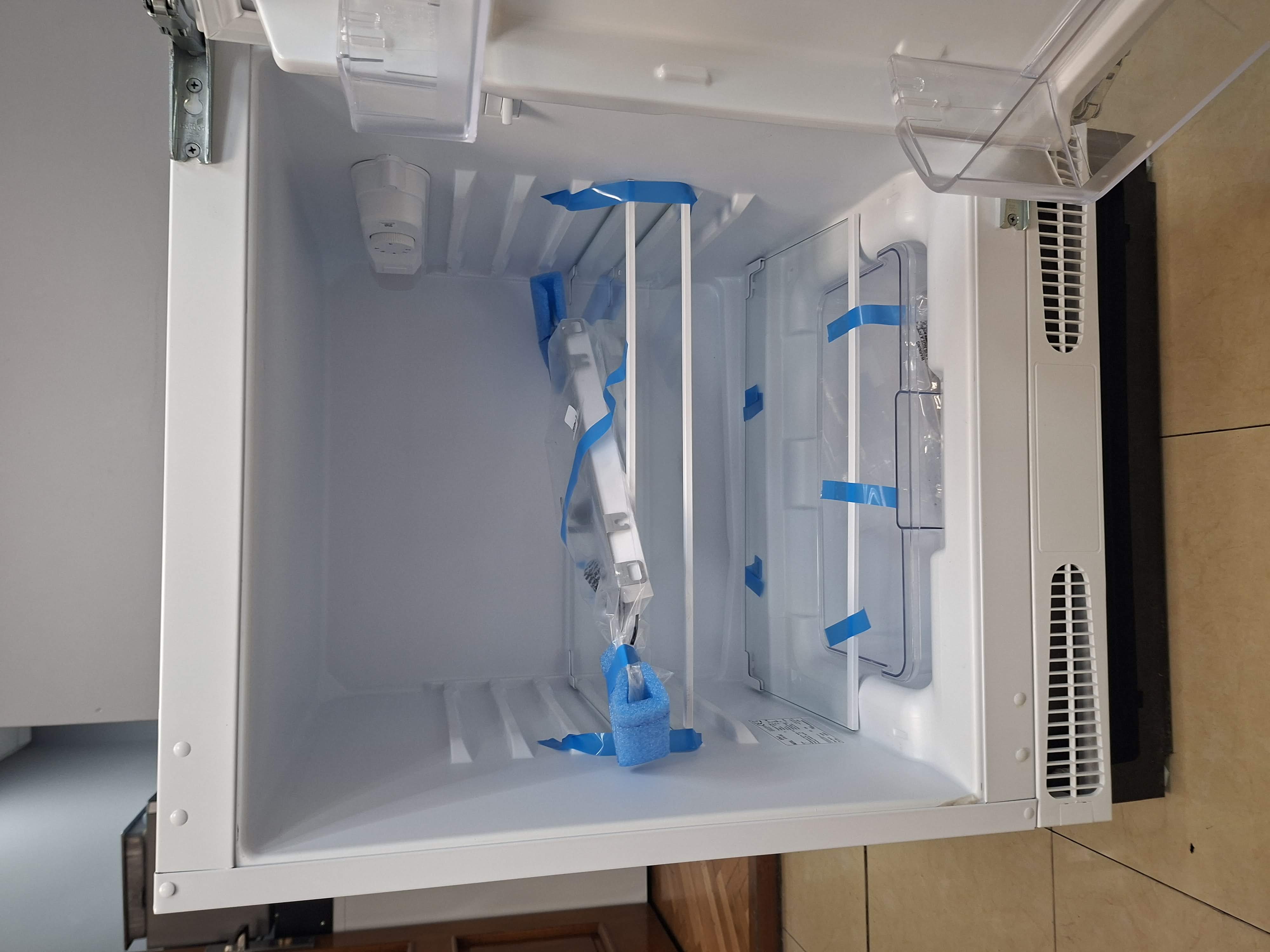 Ugradni frižider Htech HTR11352 (2), 82cm, podpultni