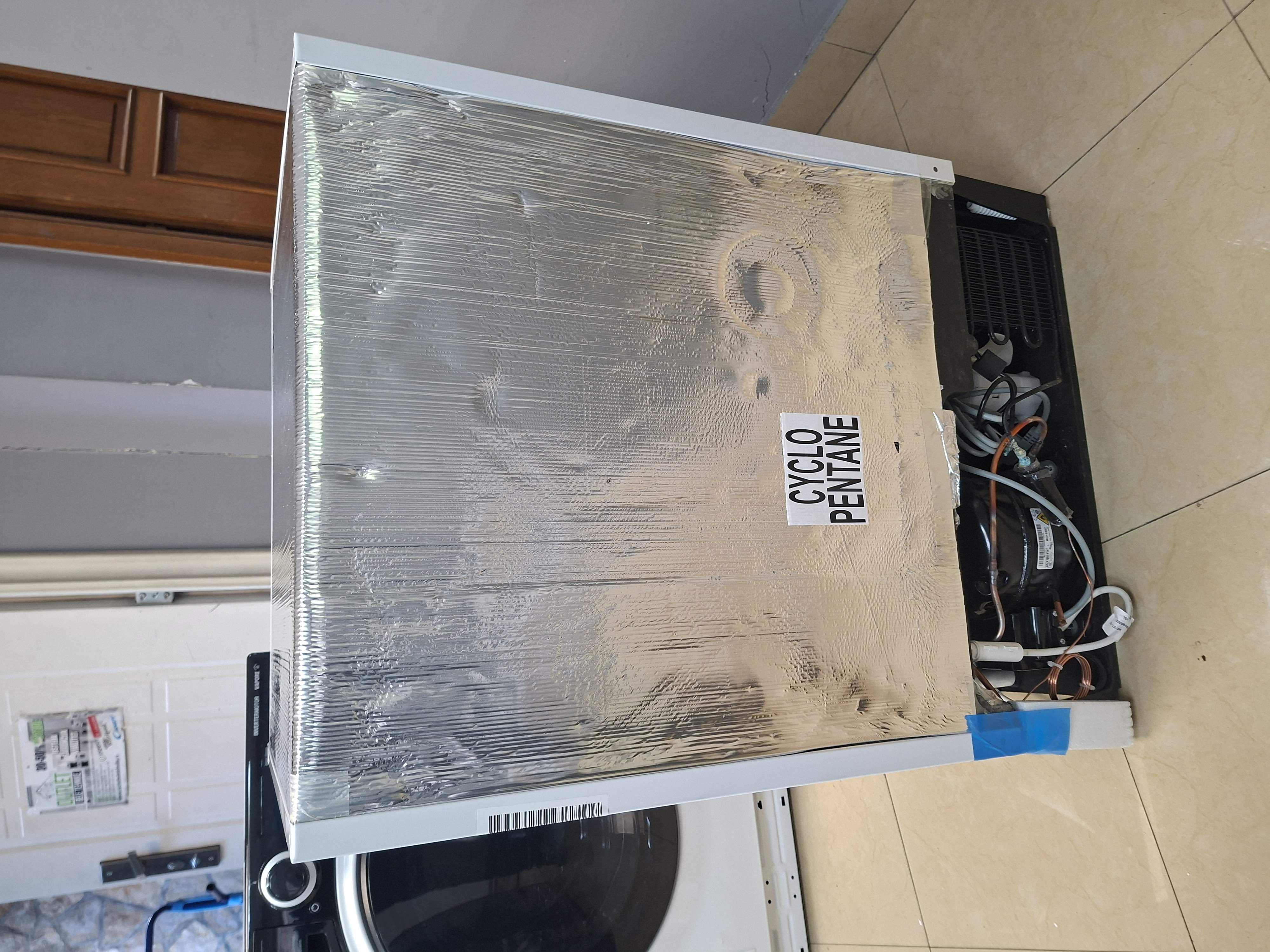 Ugradni frižider Htech HTR11352 (2), 82cm, podpultni