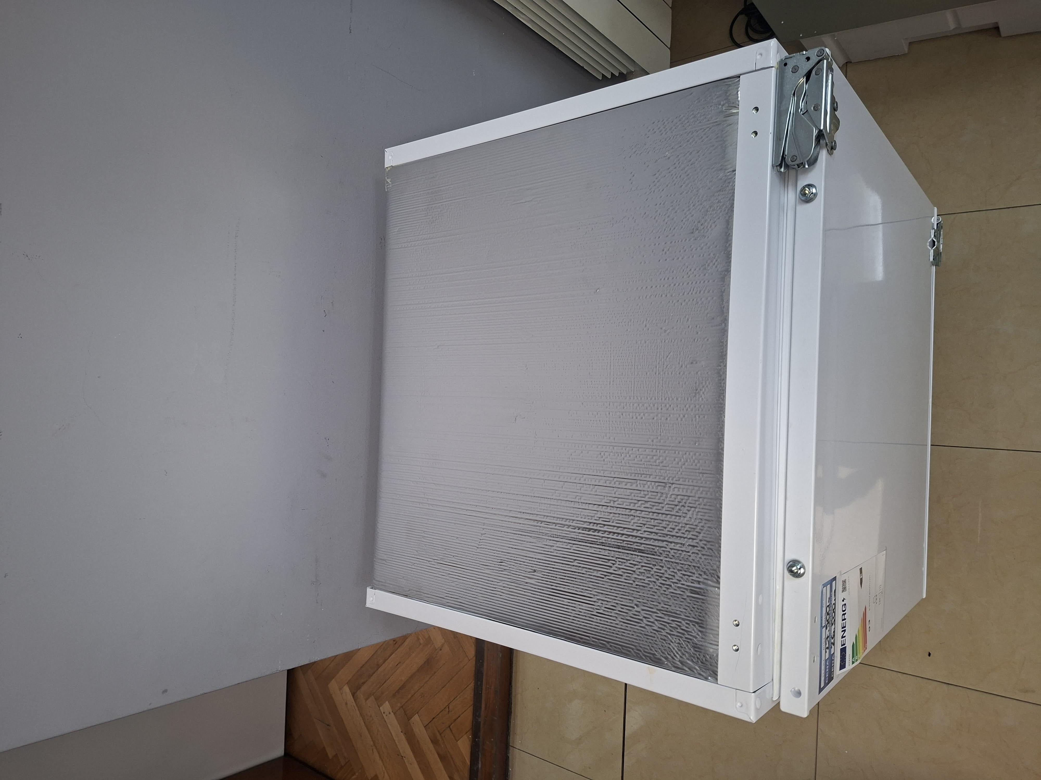 Ugradni frižider Htech HTR11352 (2), 82cm, podpultni