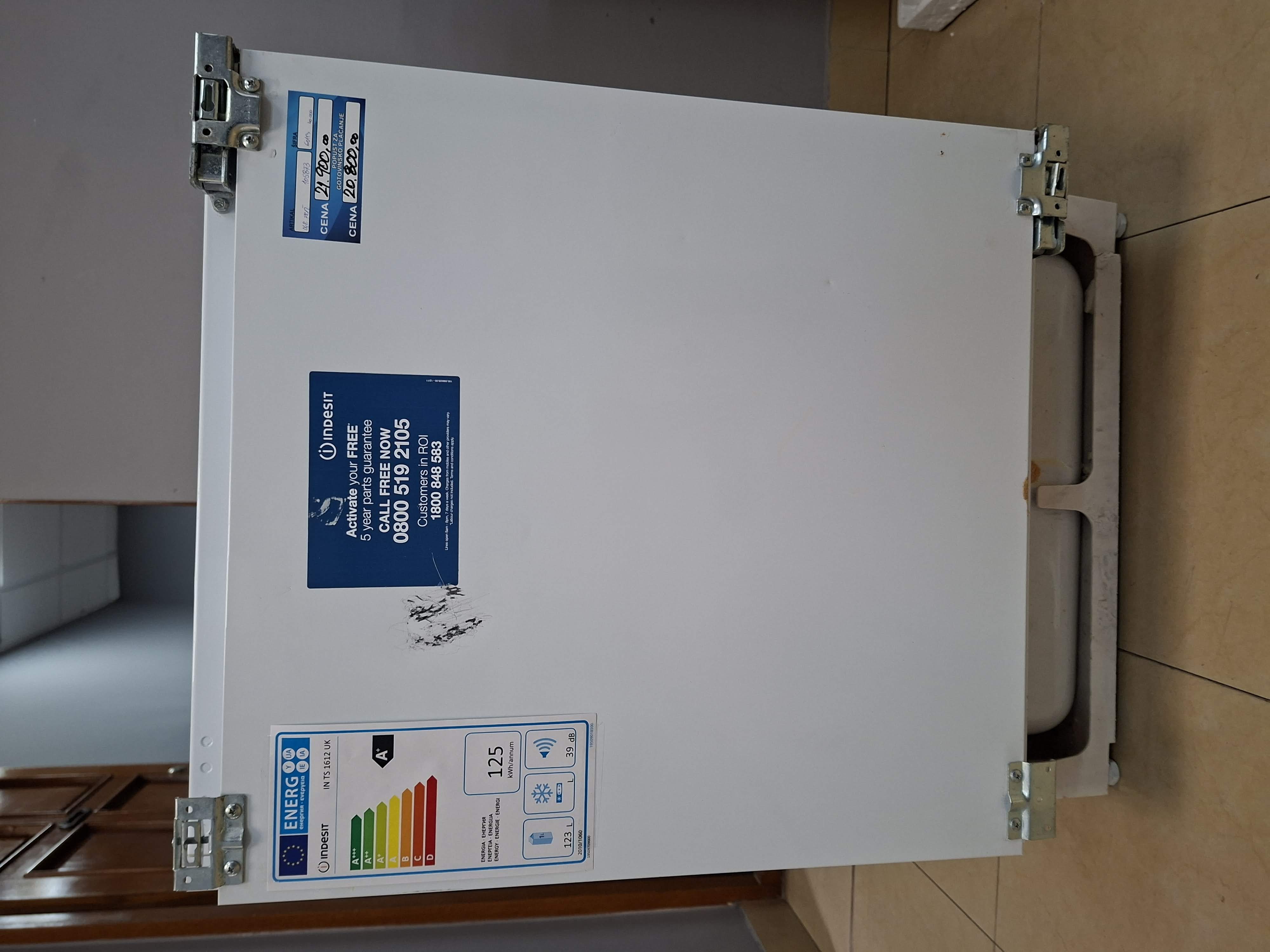 Ugradni Frižider Indesit IN TS 1612 1, 82cm