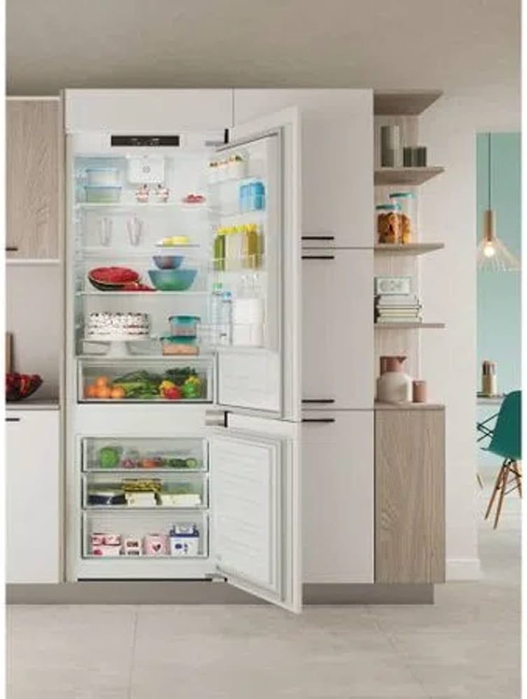 Ugradni Frižider Indesit IND 401, 69cm