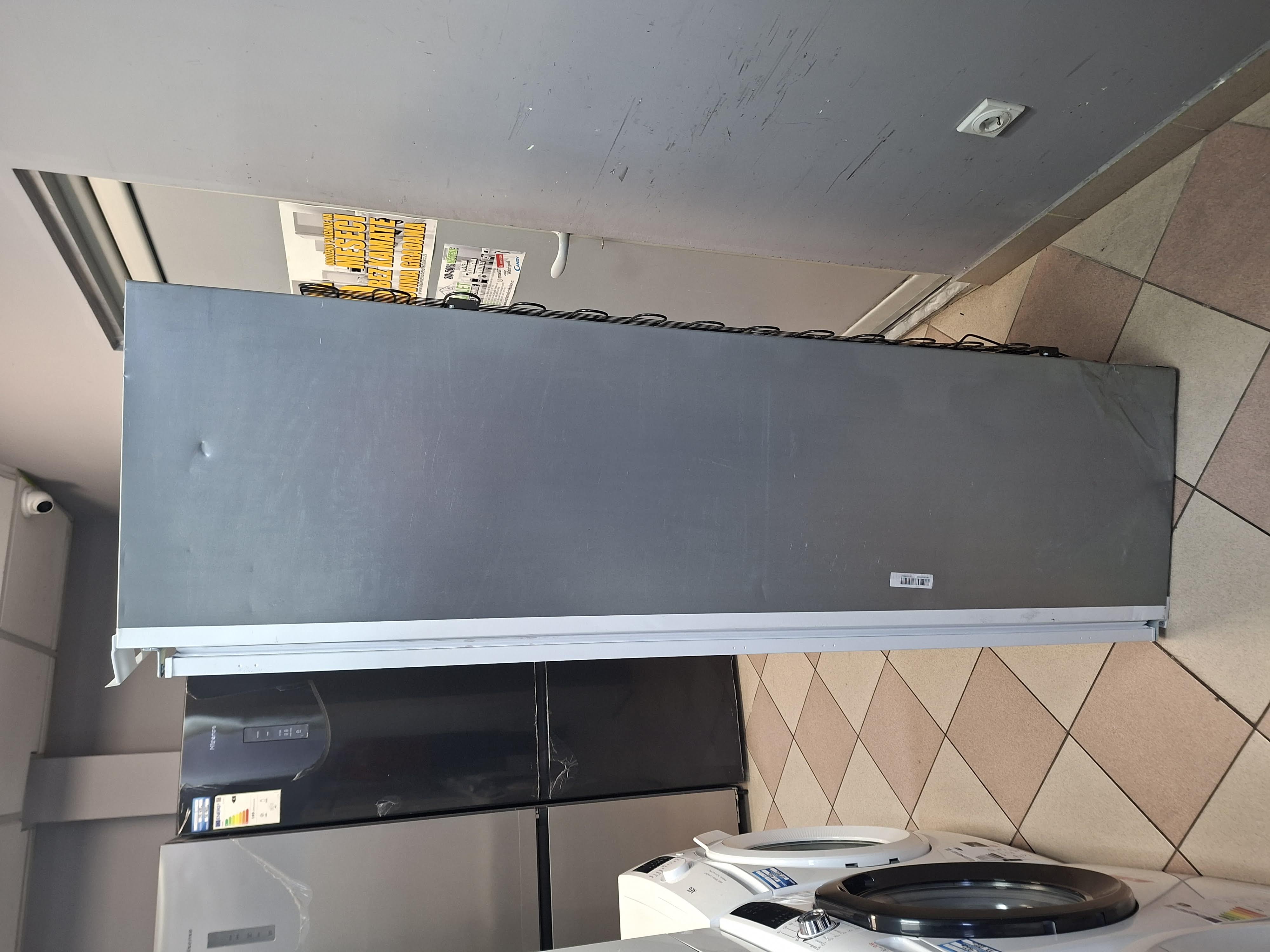 Ugradni Frižider Indesit INS 18012 , 177cm.