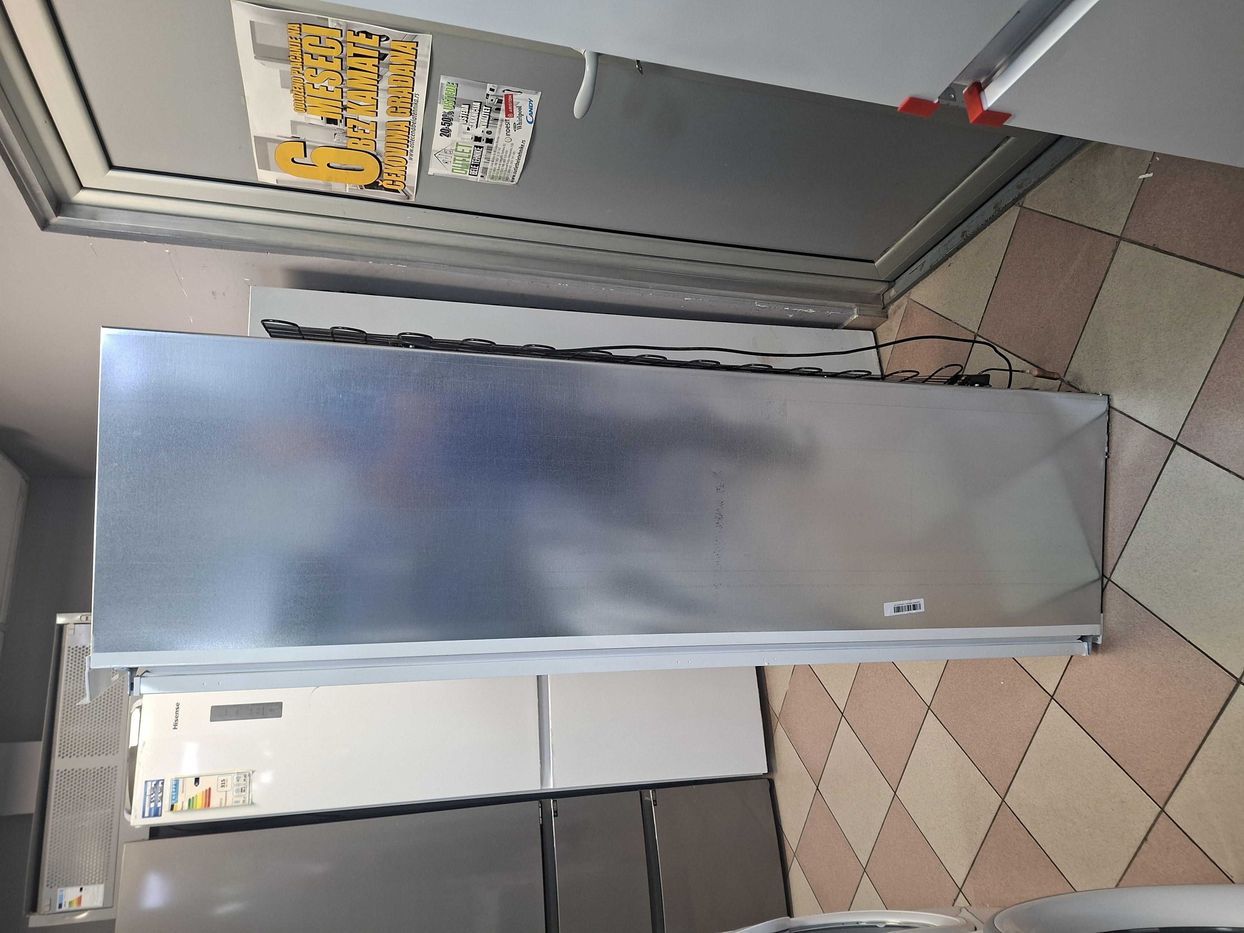 Ugradni Frižider Indesit INSD18A011B1 ,  177 cm