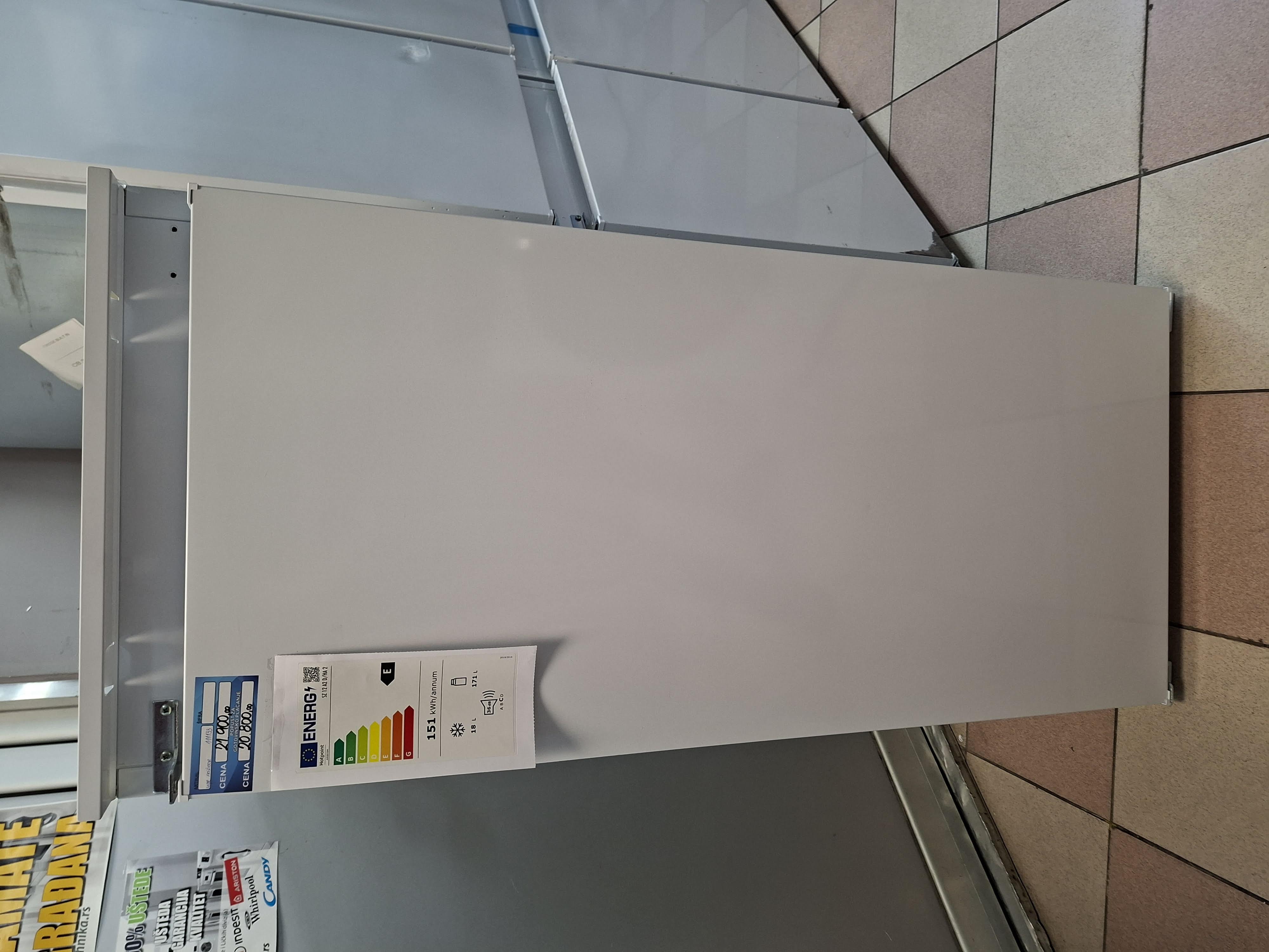Ugradni Frižider Indesit SZ 12 A2 D/HA 2, 122cm