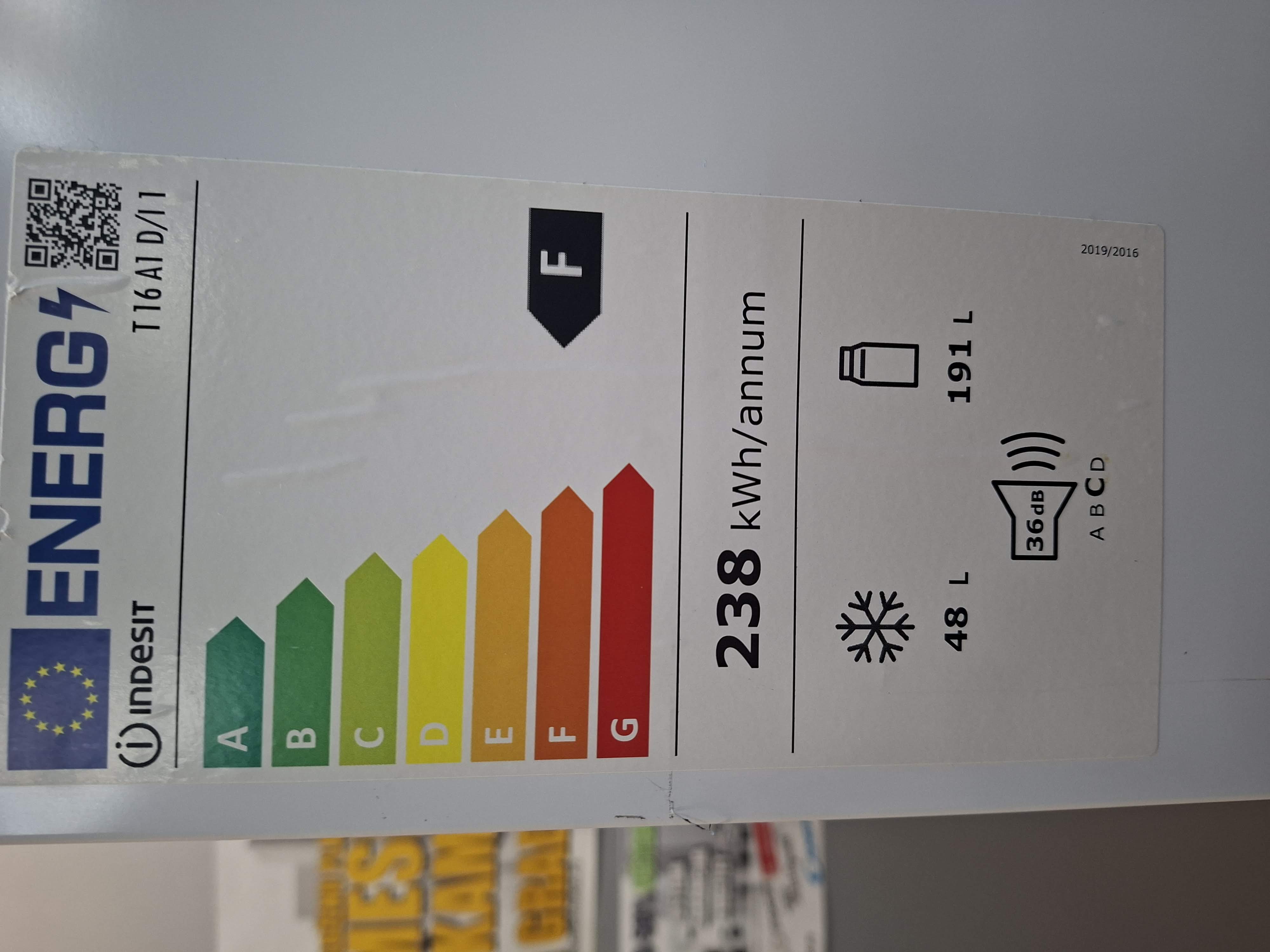 Ugradni Frižider Indesit T 16 A1 D/I 1 , 158cm