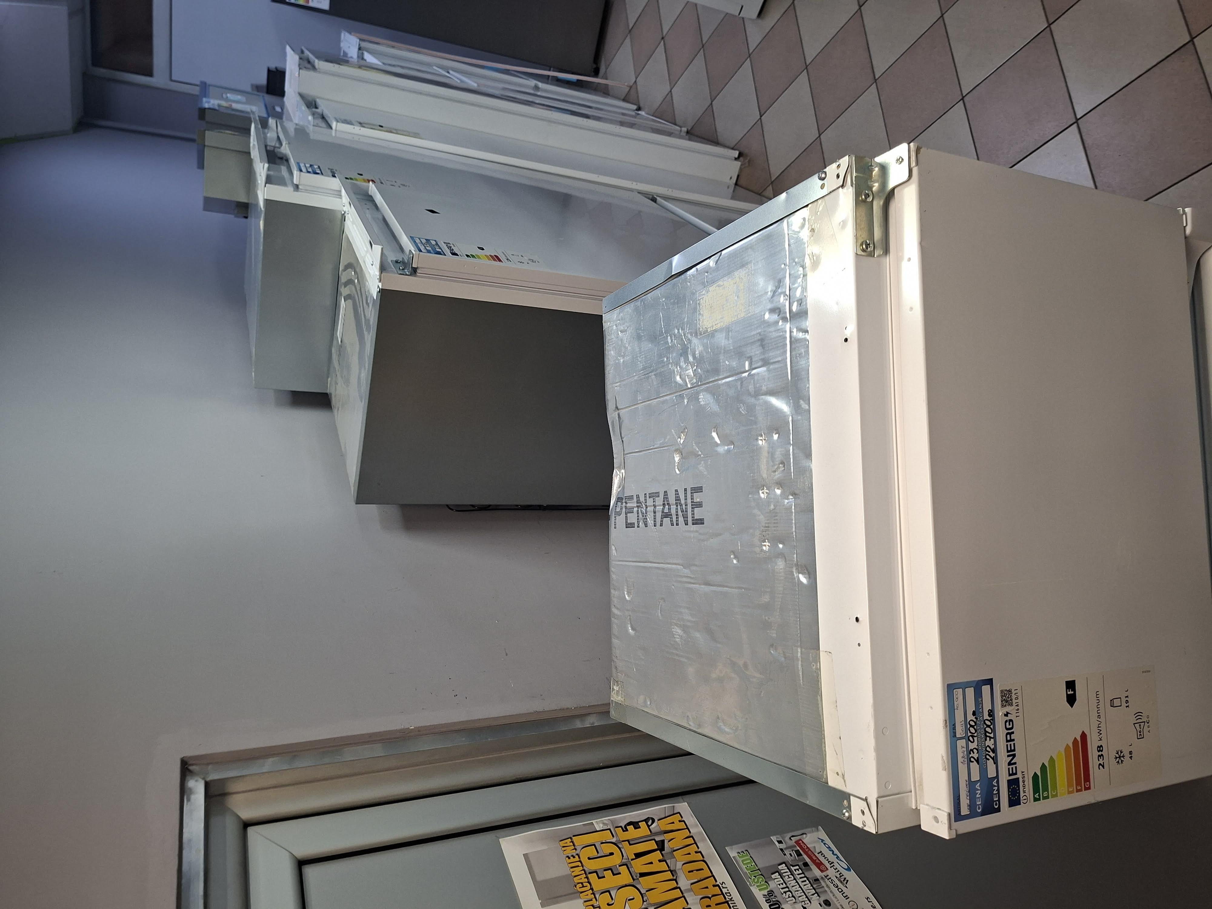 Ugradni Frižider Indesit T 16 A1 D/I 1 , 158cm