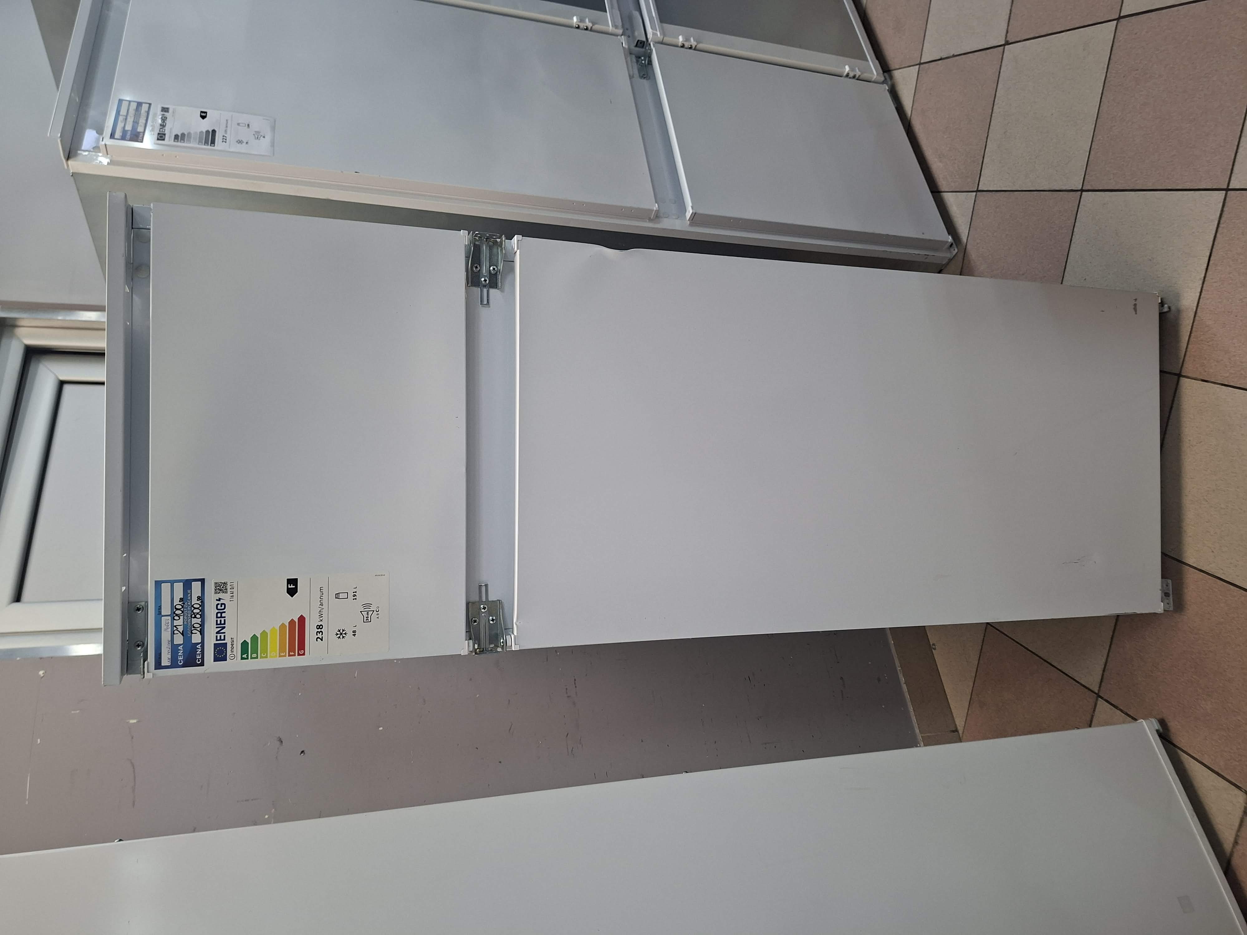 Ugradni Frižider Indesit T 16 A1 D/I 1 , 158cm