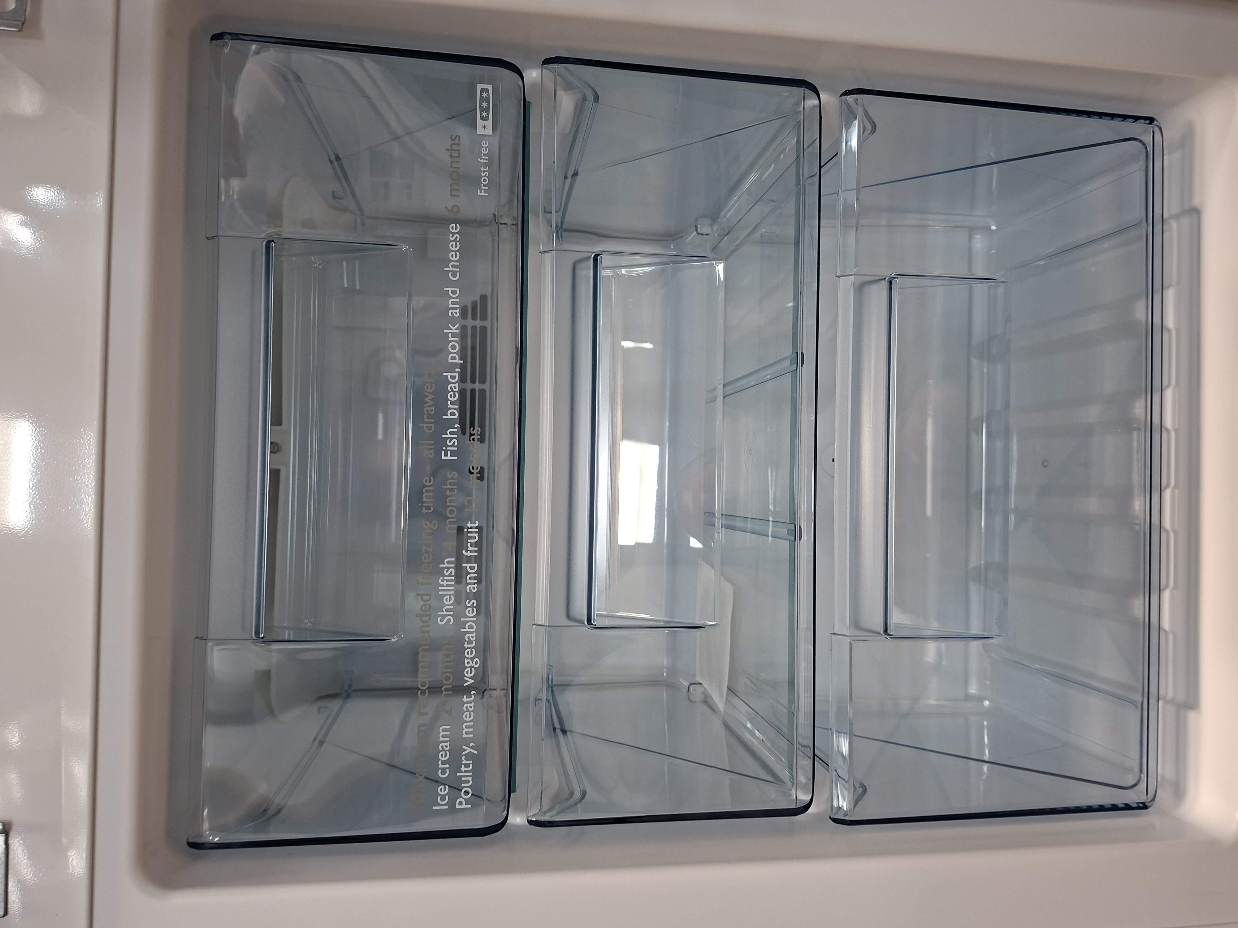 Ugradni Frižider John Lewis JLBIFF73182 , 178 cm.