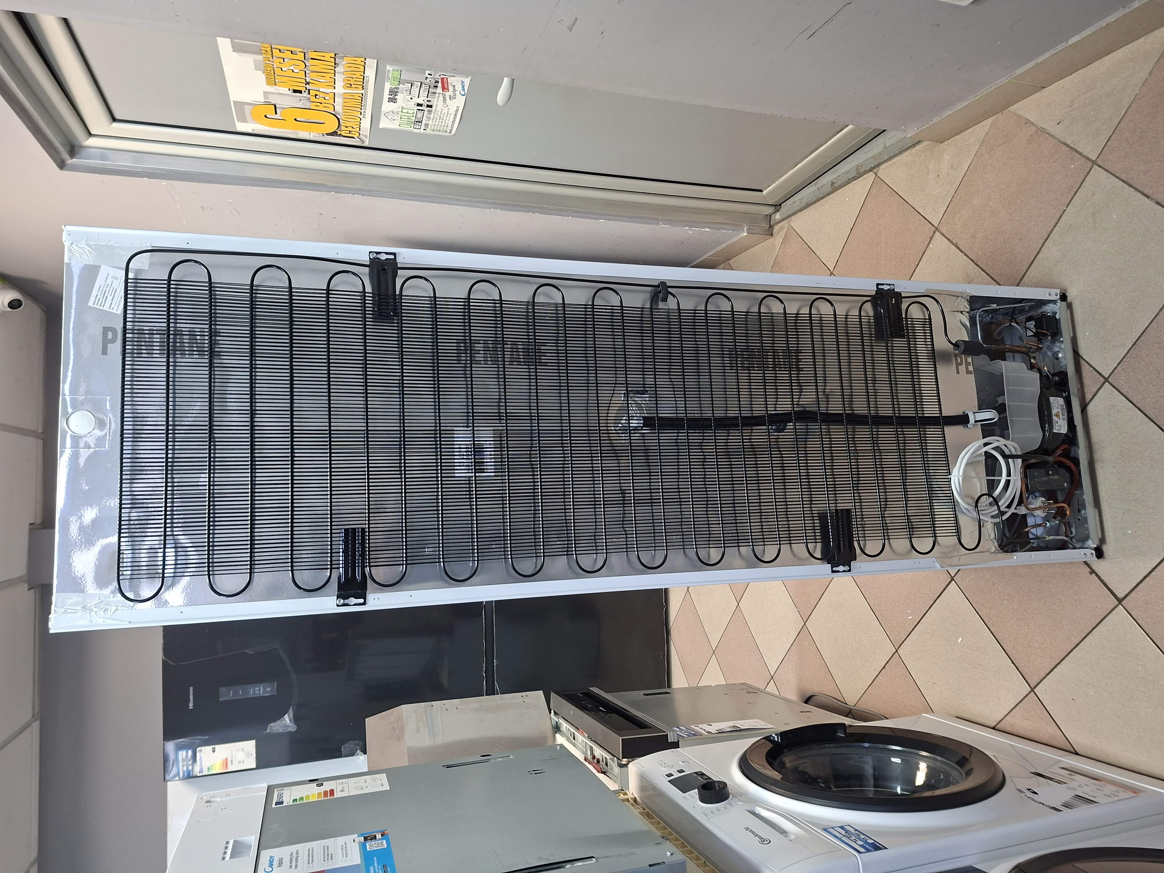 Ugradni Frižider  Juno JCU178E0S4  , 177 cm.