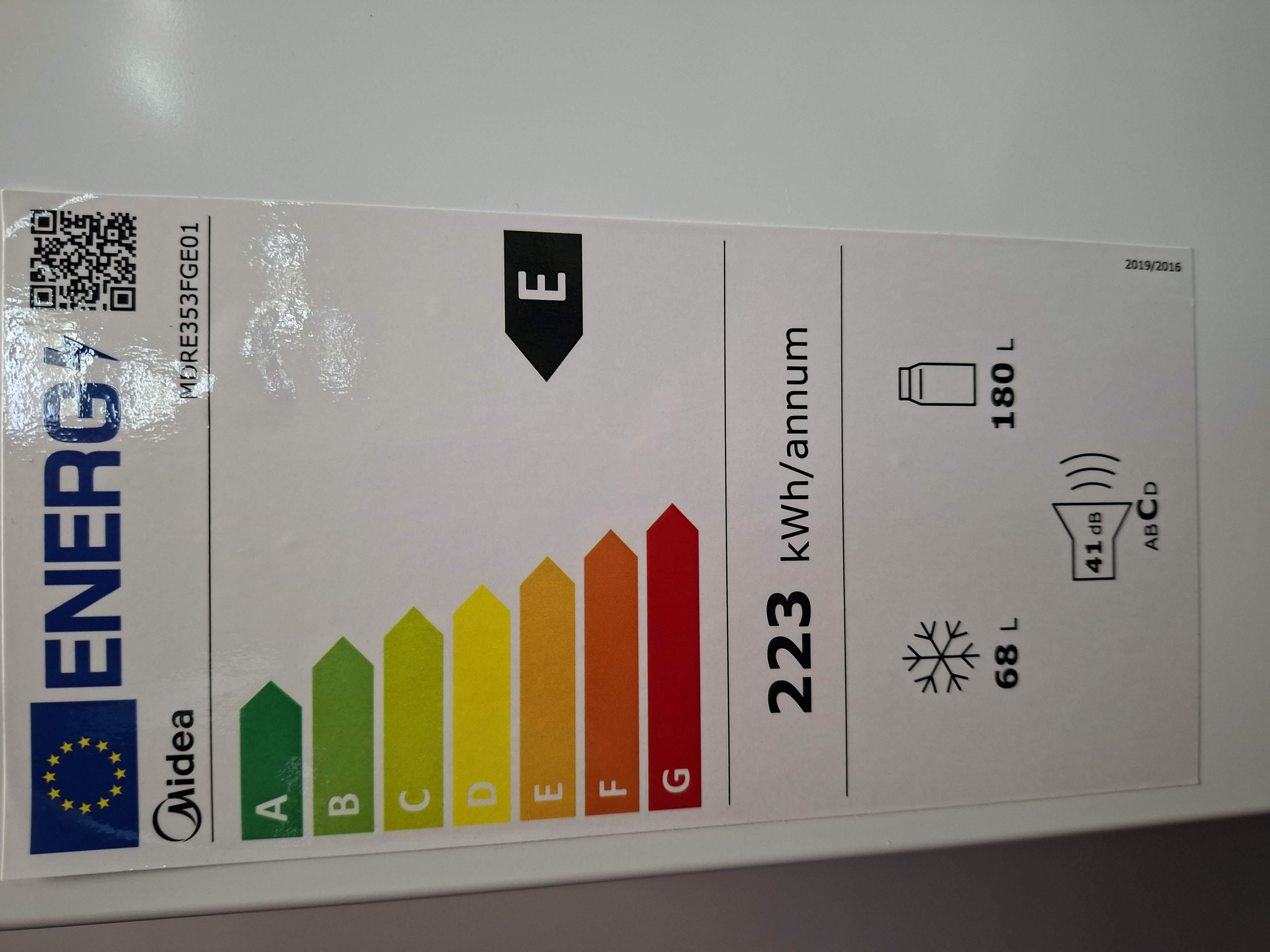Ugradni Frižider Midea MDRE353FGE01 , 177 cm.