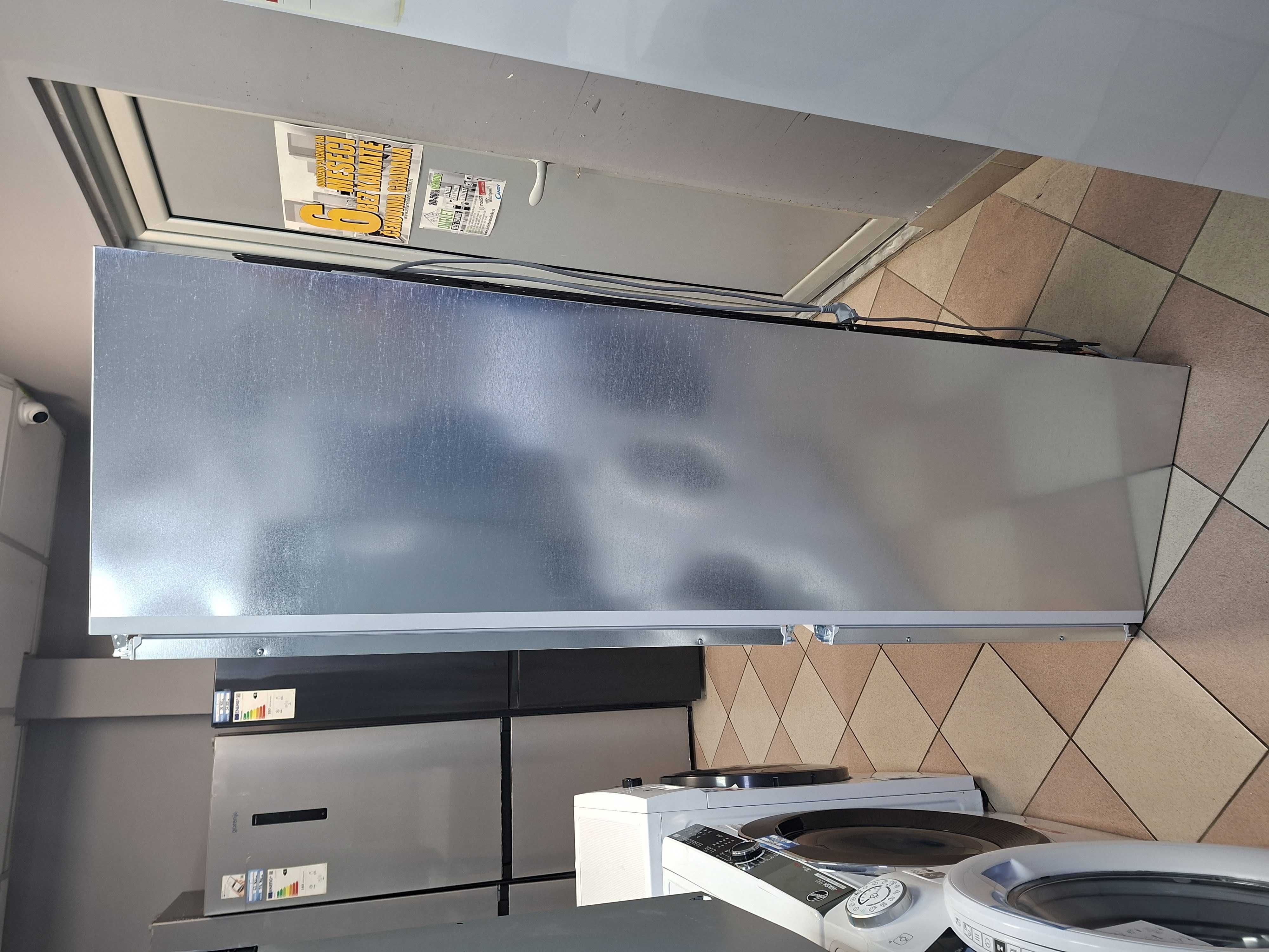 Ugradni Frižider NEFF KI5861SE0 , 177 cm.