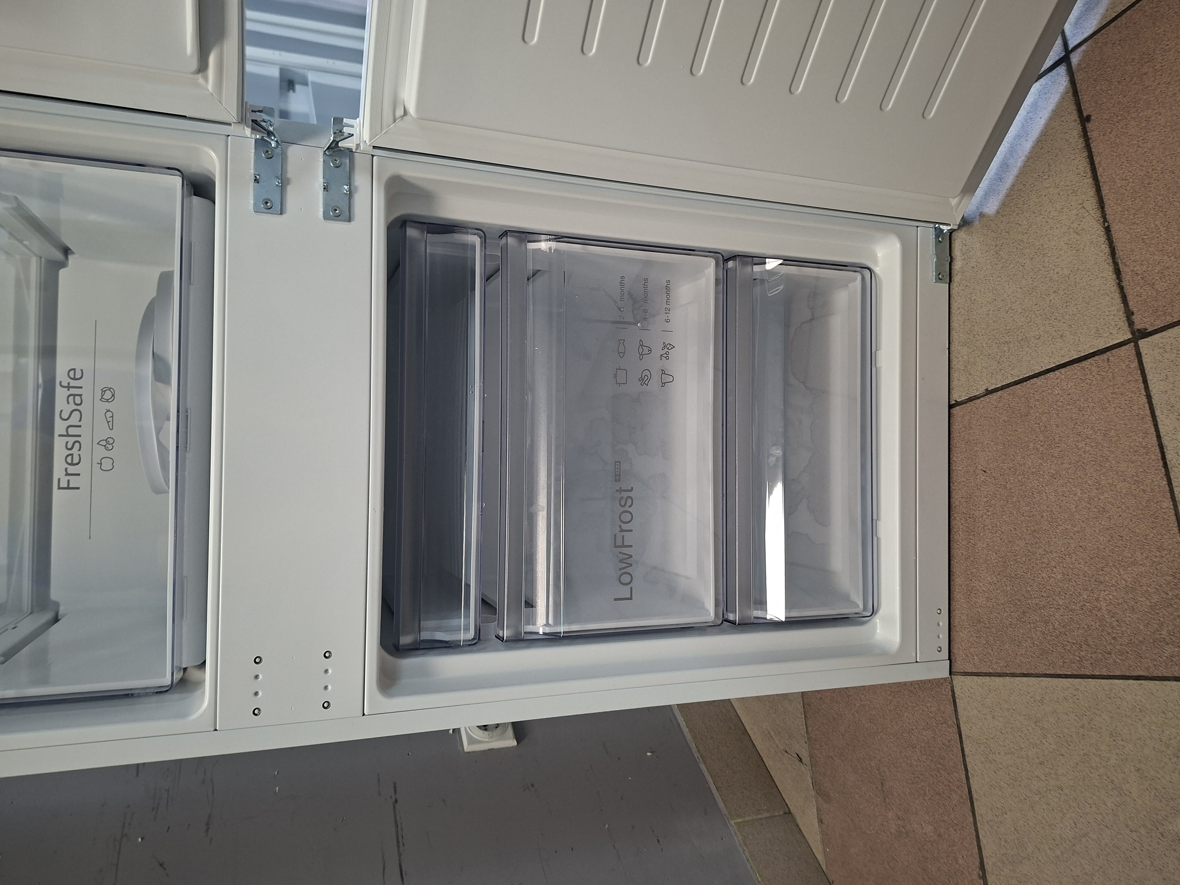 Ugradni Frižider NEFF KI5861SE0 , 177 cm.