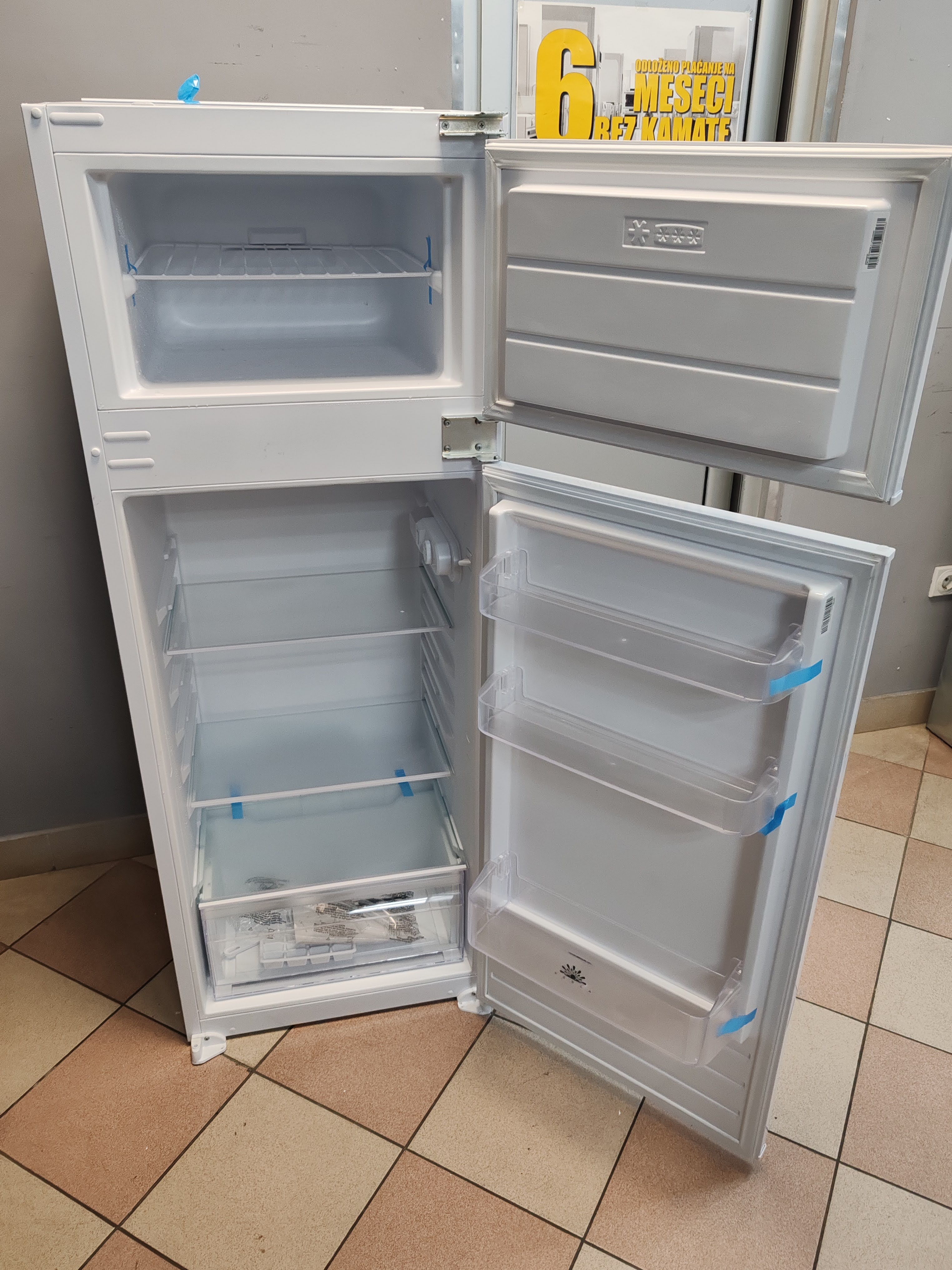 Ugradni Frižider Perla PE2630APYD , 144 cm.