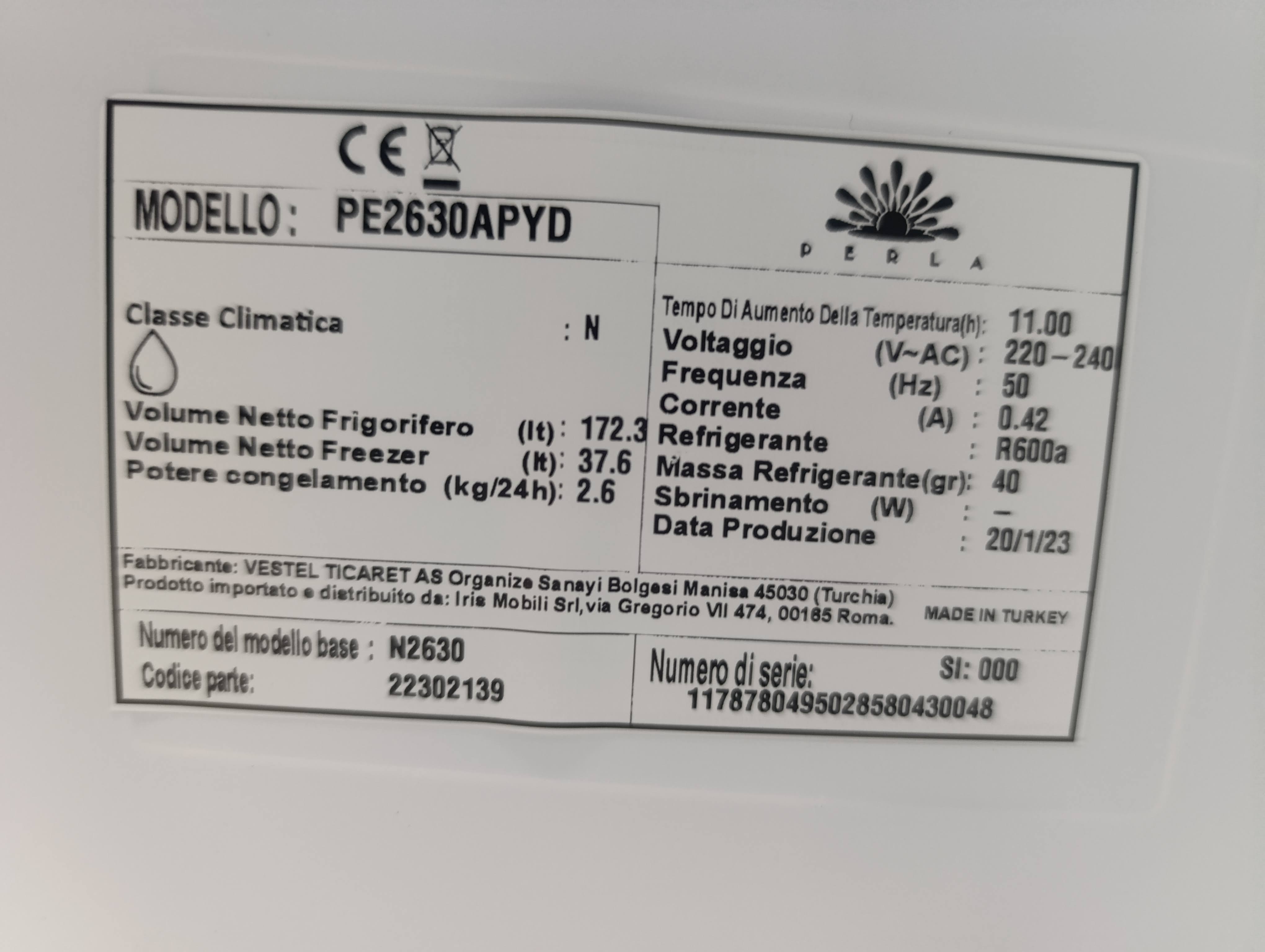 Ugradni Frižider Perla PE2630APYD , 144 cm.
