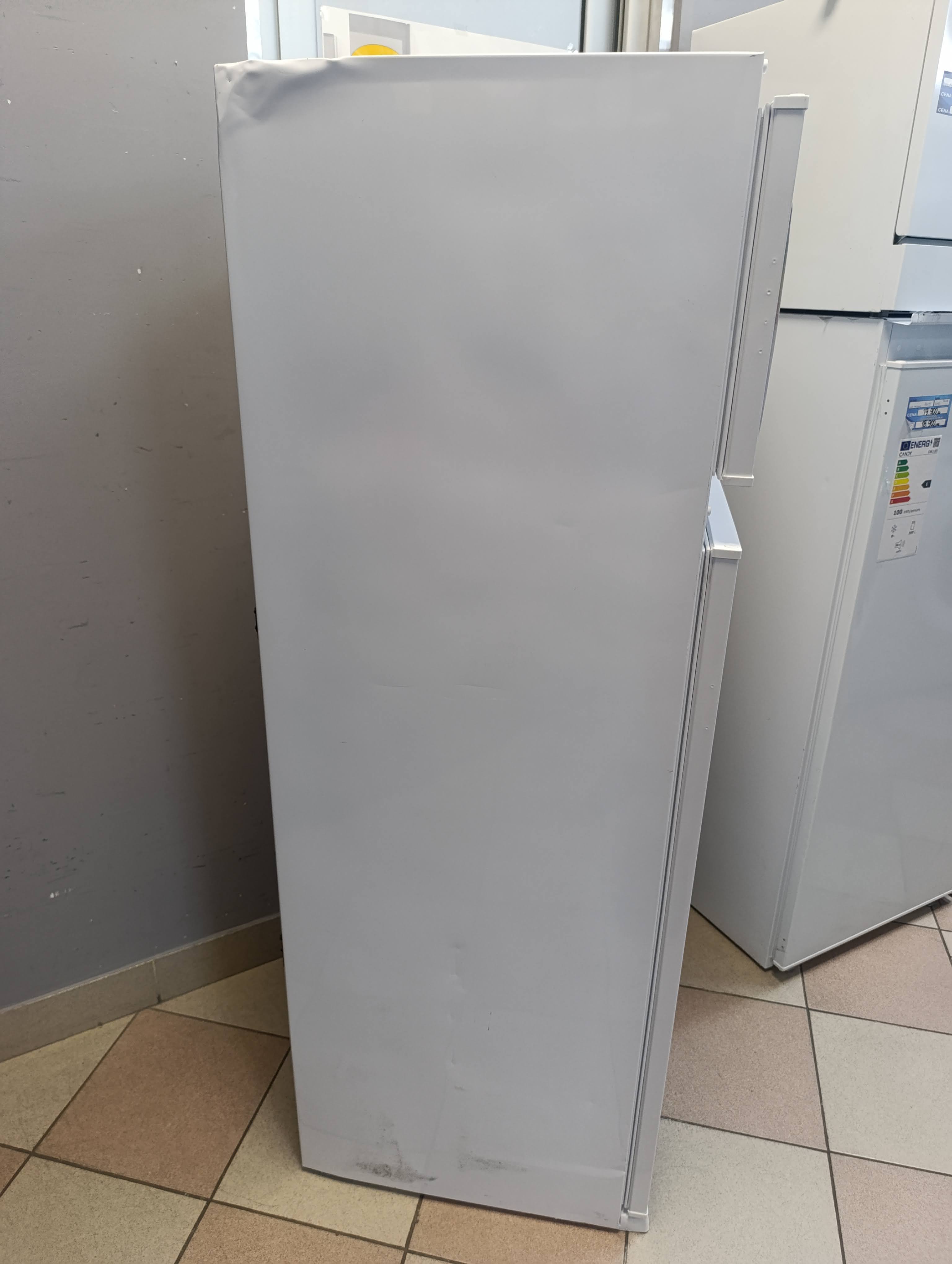 Ugradni Frižider Perla PE2630APYD , 144 cm.