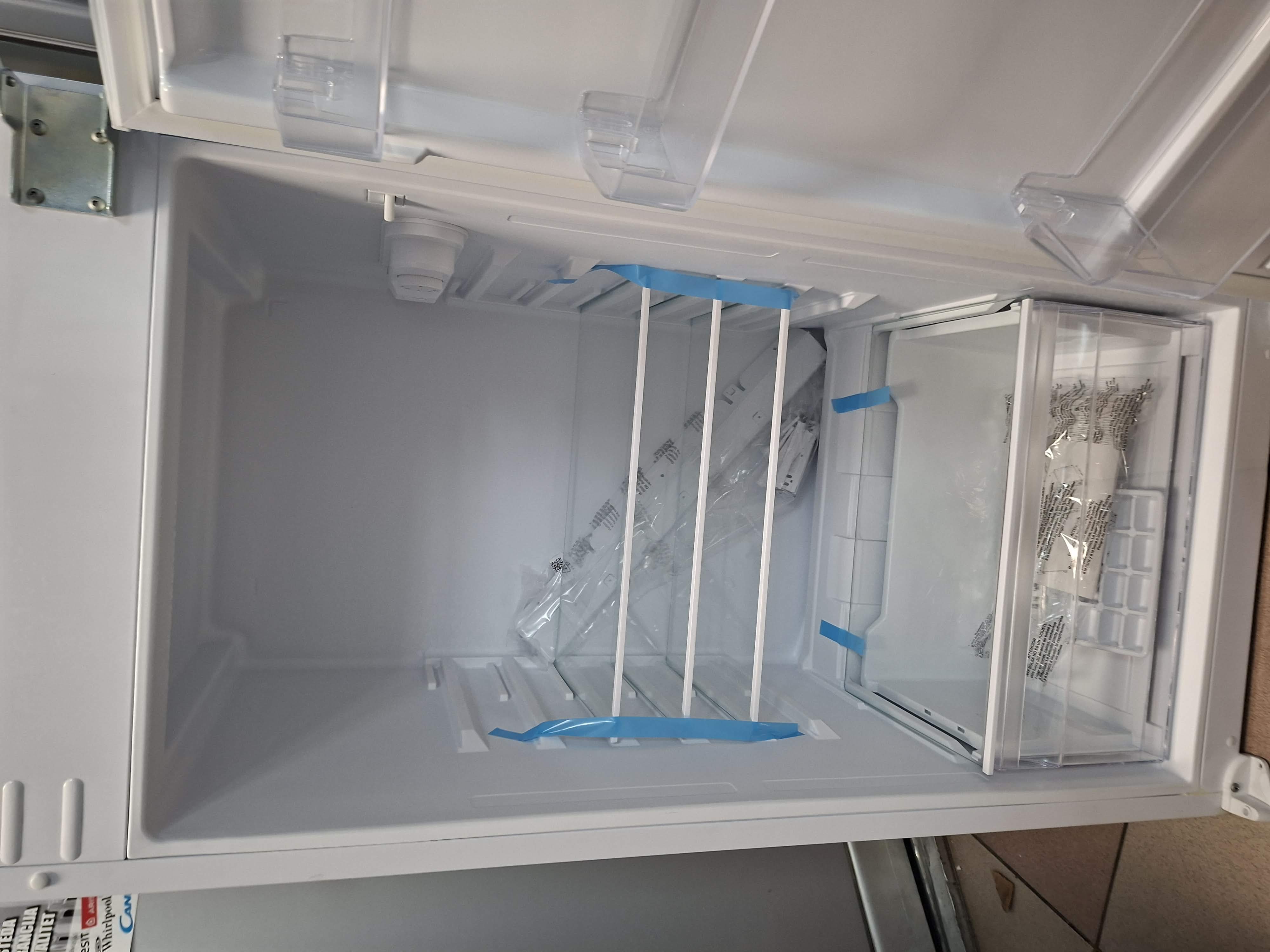 Ugradni Frižider Perla PE2630APYD , 144 cm.