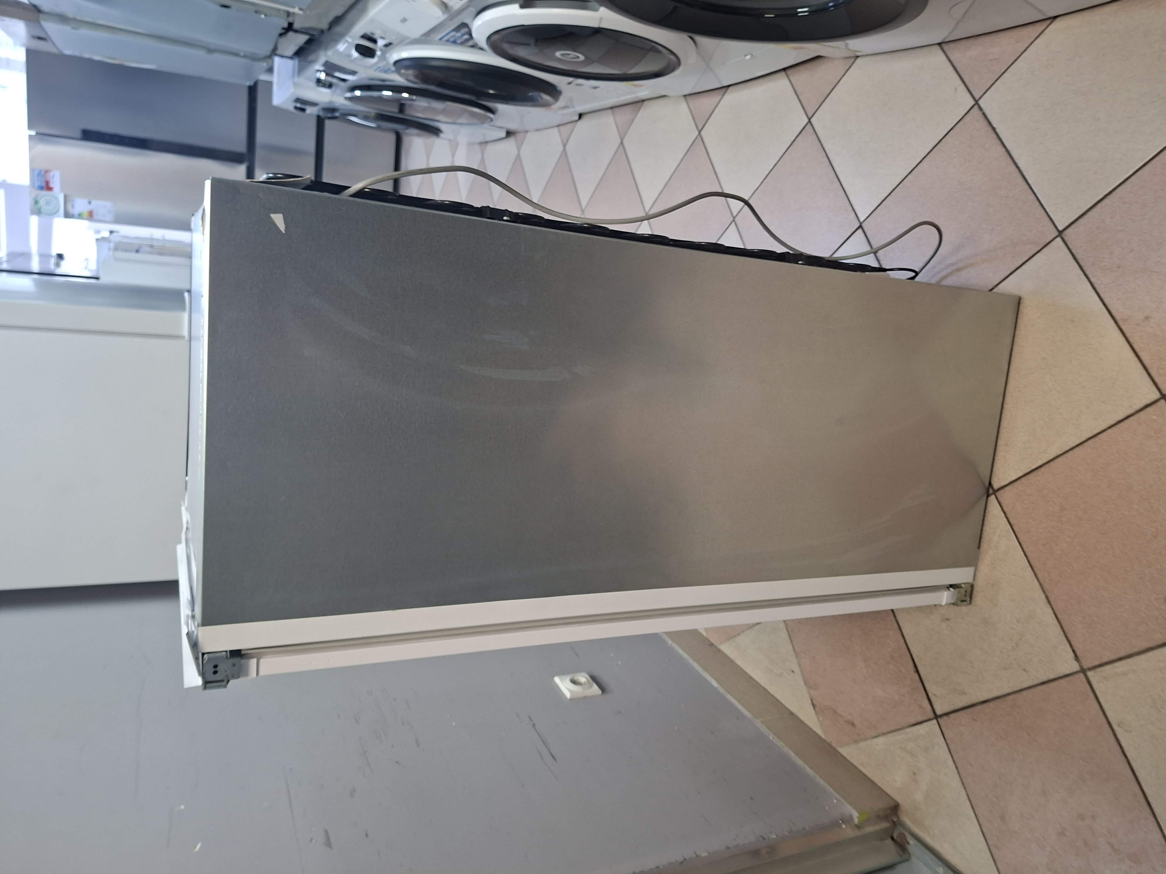 Ugradni Frižider Privileg  PRCI 12GF2 , 121.5 cm.