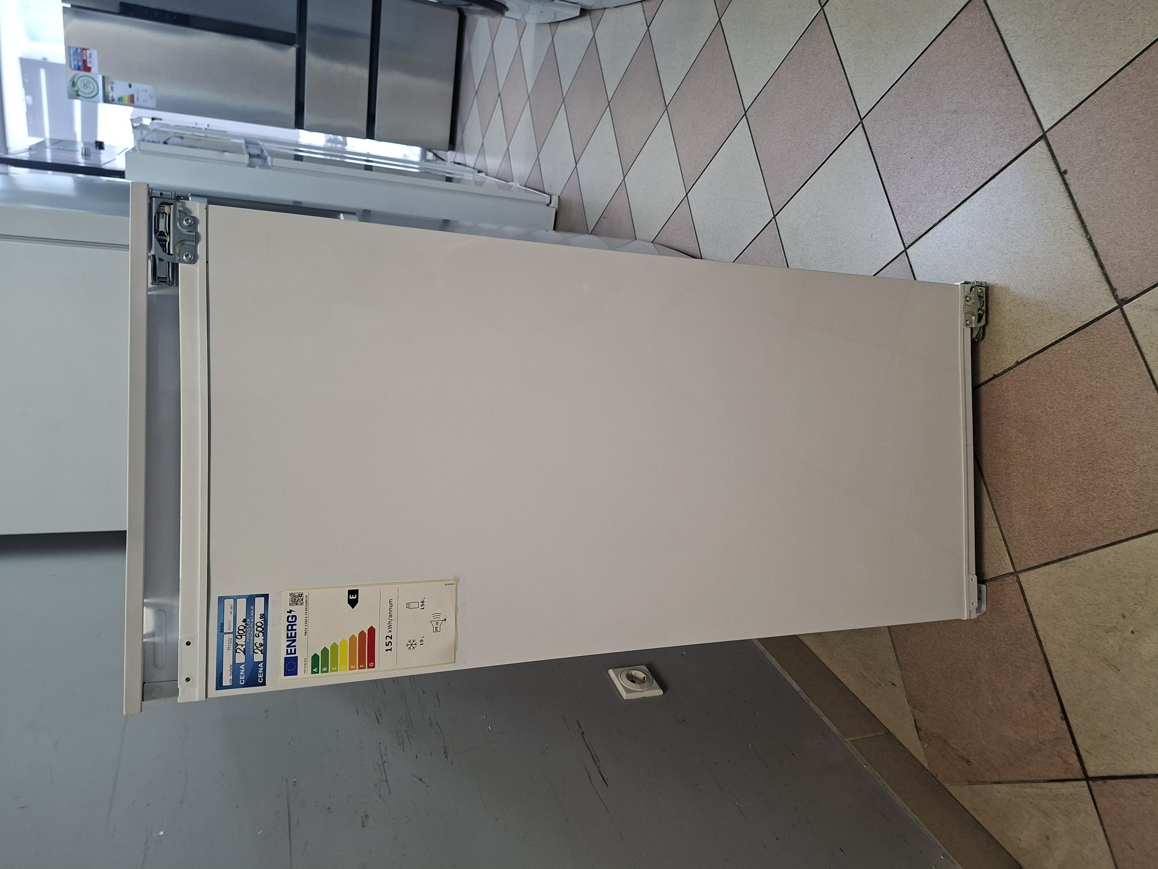Ugradni Frižider Privileg  PRCI 12GF2 , 121.5 cm.