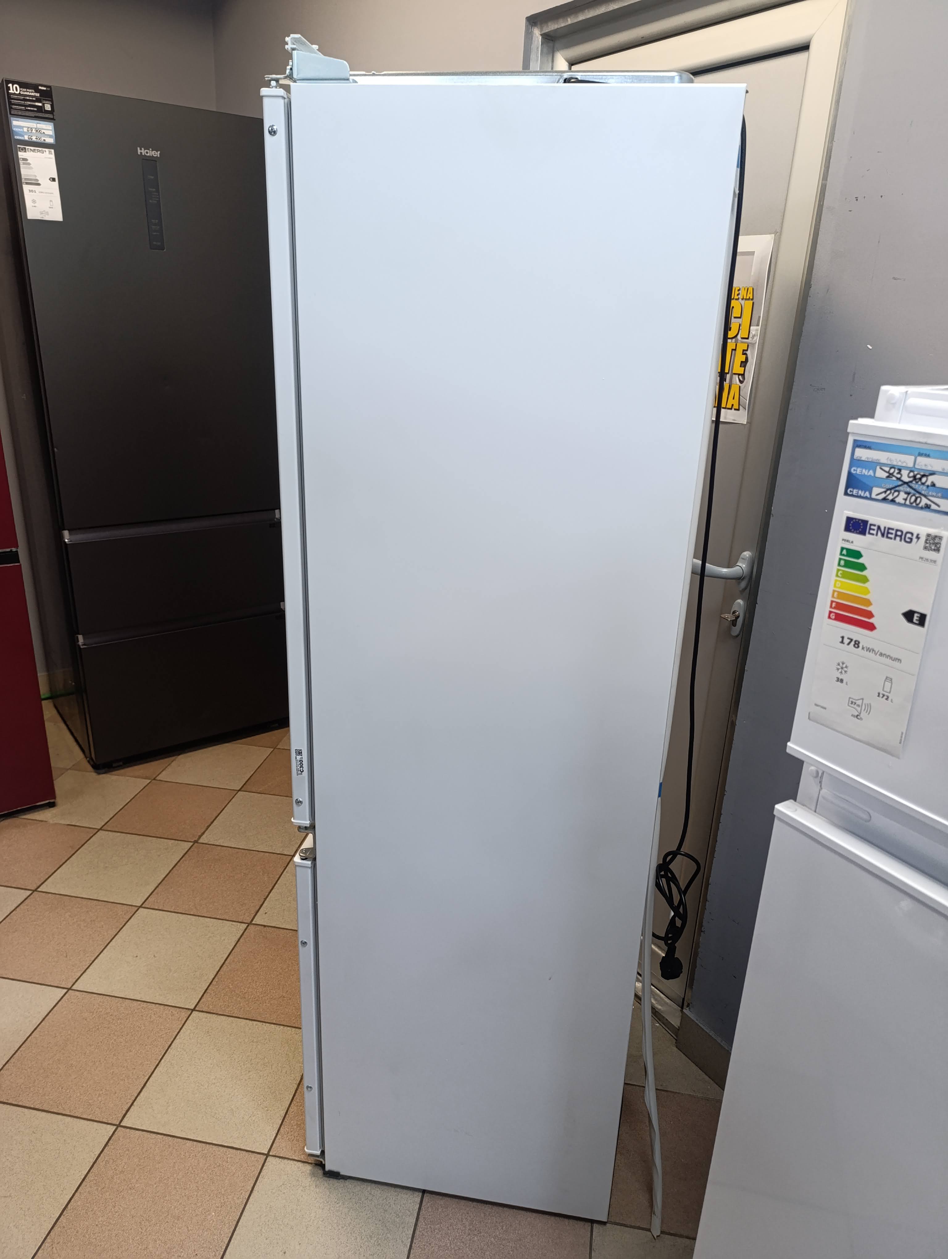 Ugradni Frižider Samsung BRB26602EWW , 177cm. , Total No Frost