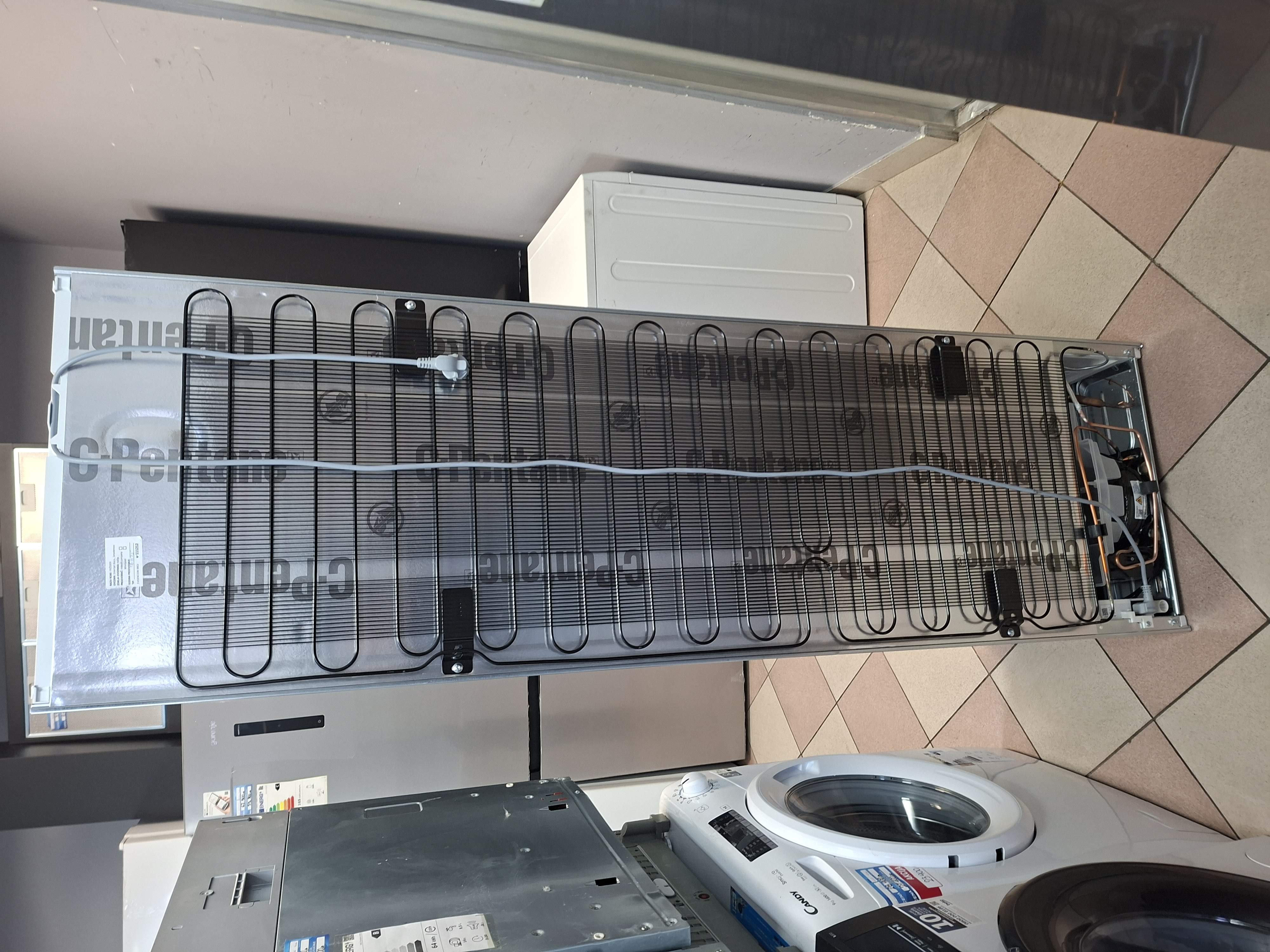 Ugradni Frižider Siemens KI86VVSE0, 177cm