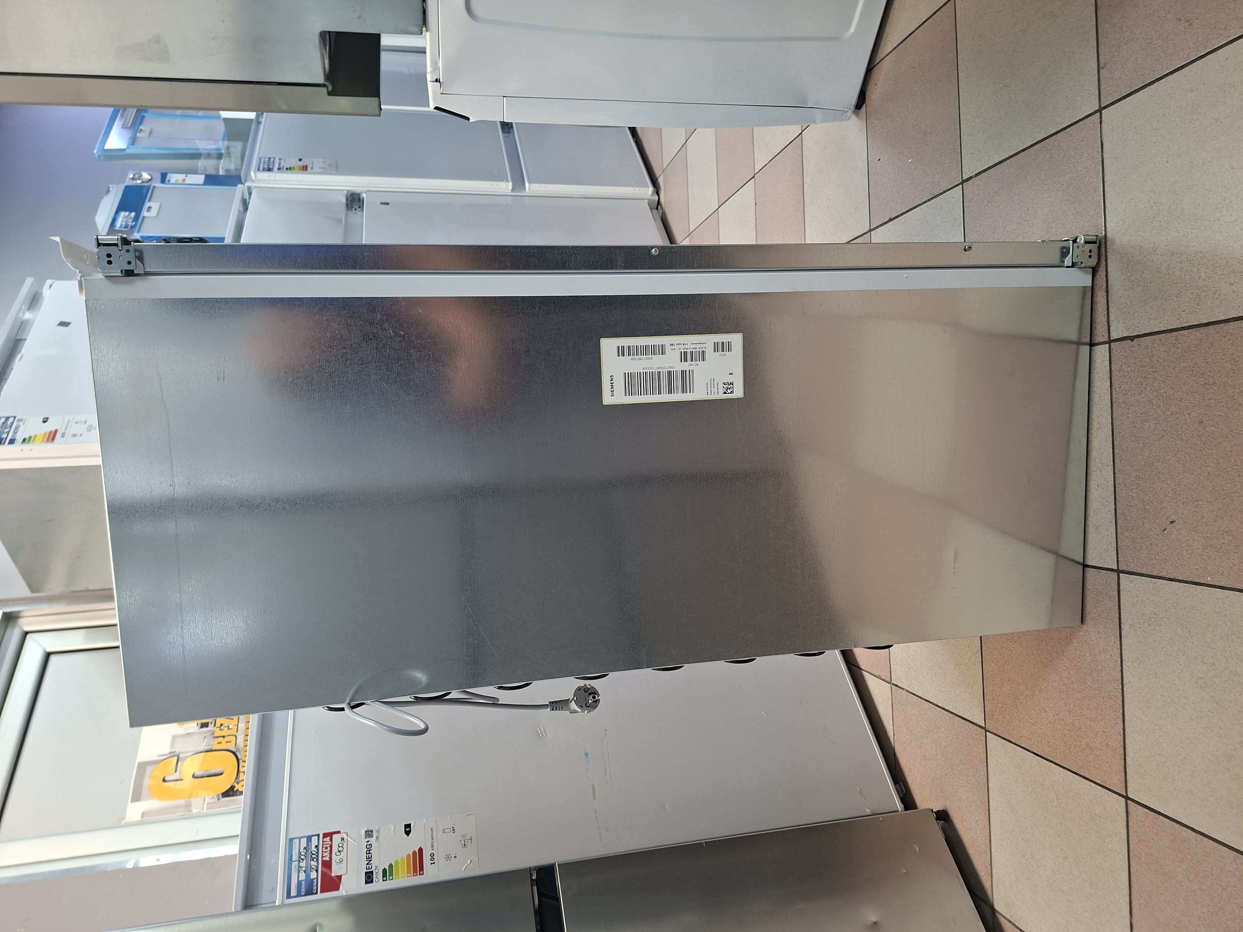 Ugradni frižider Simens  KI42LVFE0, 122 cm