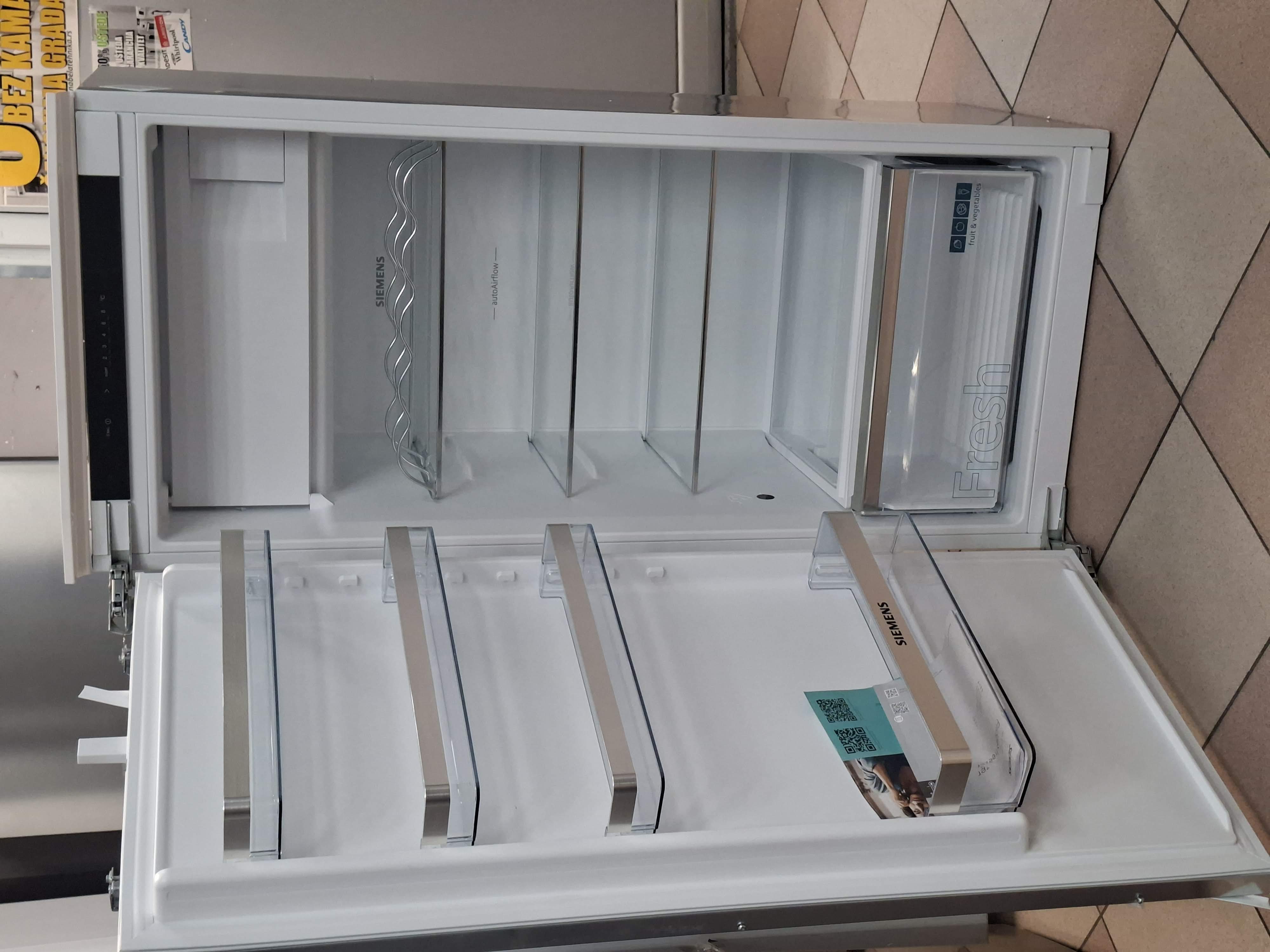 Ugradni frižider Simens  KI42LVFE0, 122 cm