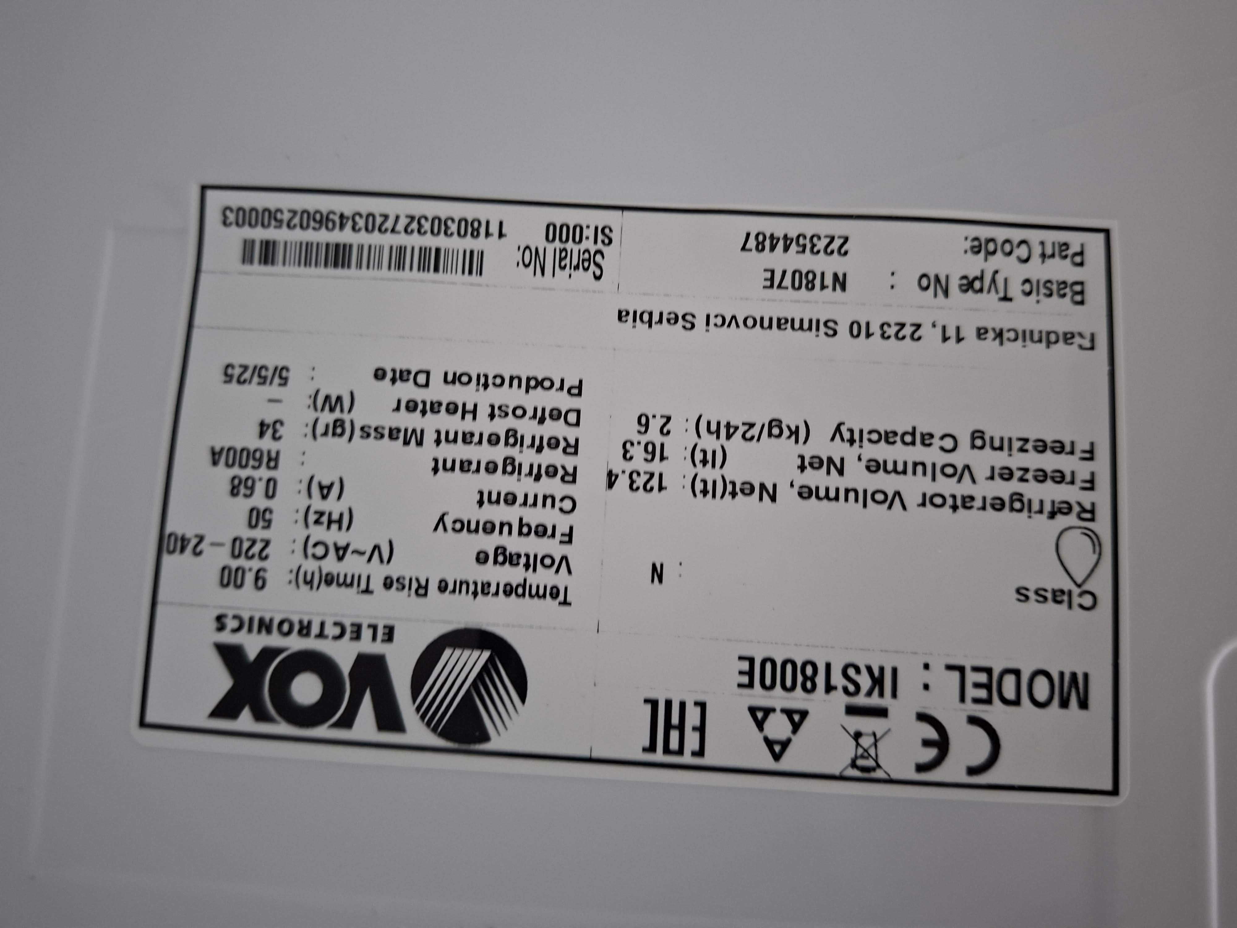 Ugradni frižider VOX IKS 1800E , 102 cm