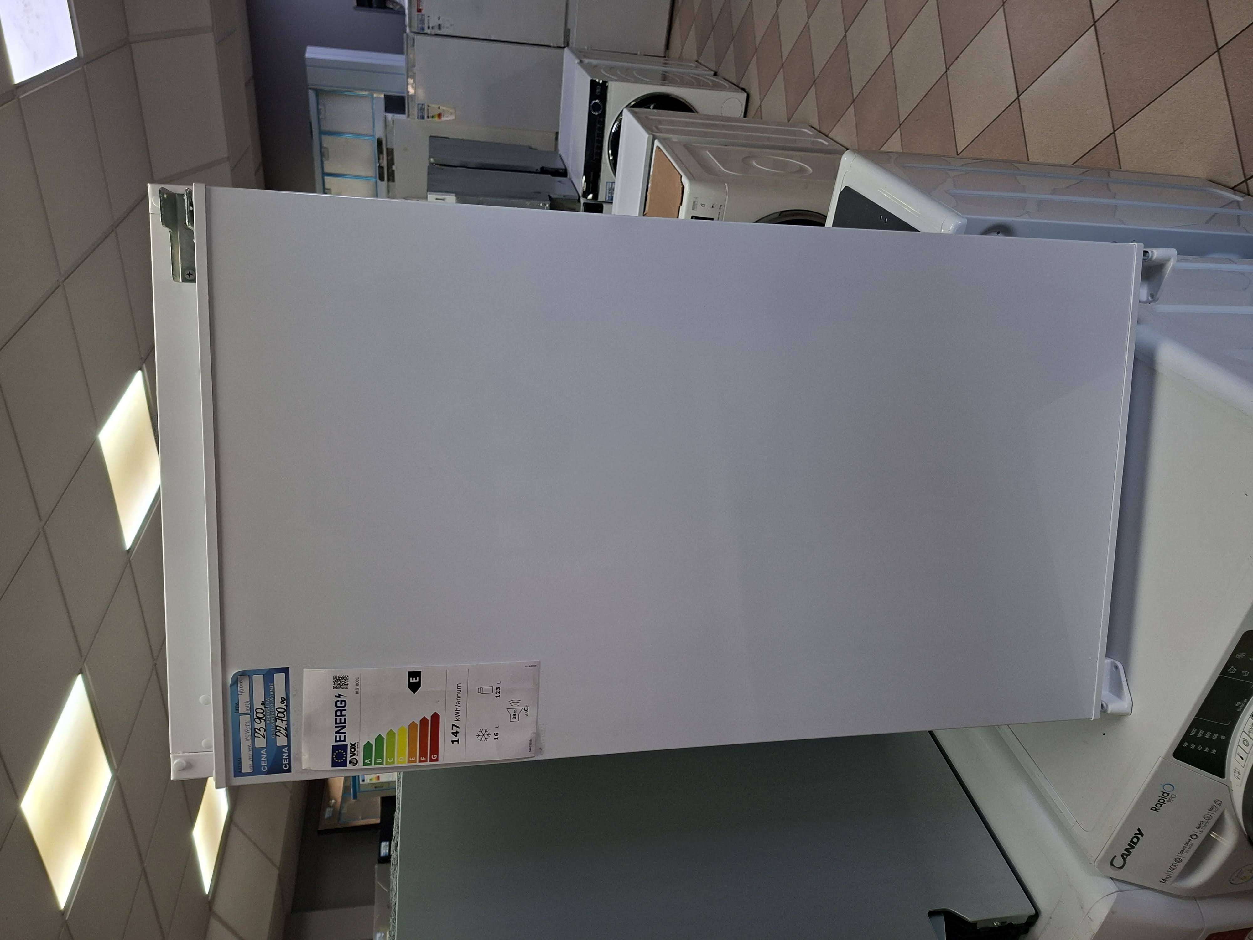 Ugradni frižider VOX IKS 1800E , 102 cm