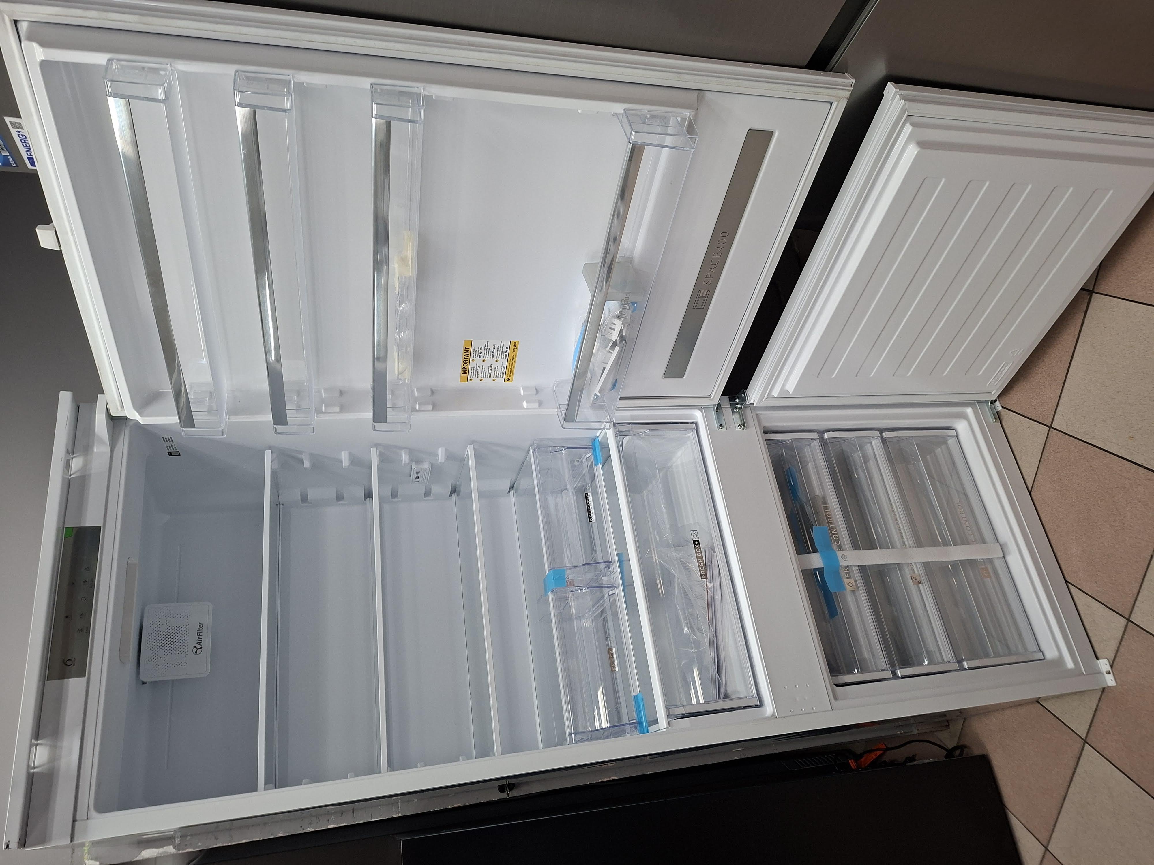 Ugradni Frizider Whirlpool SP40 810 2 ,  194 cm