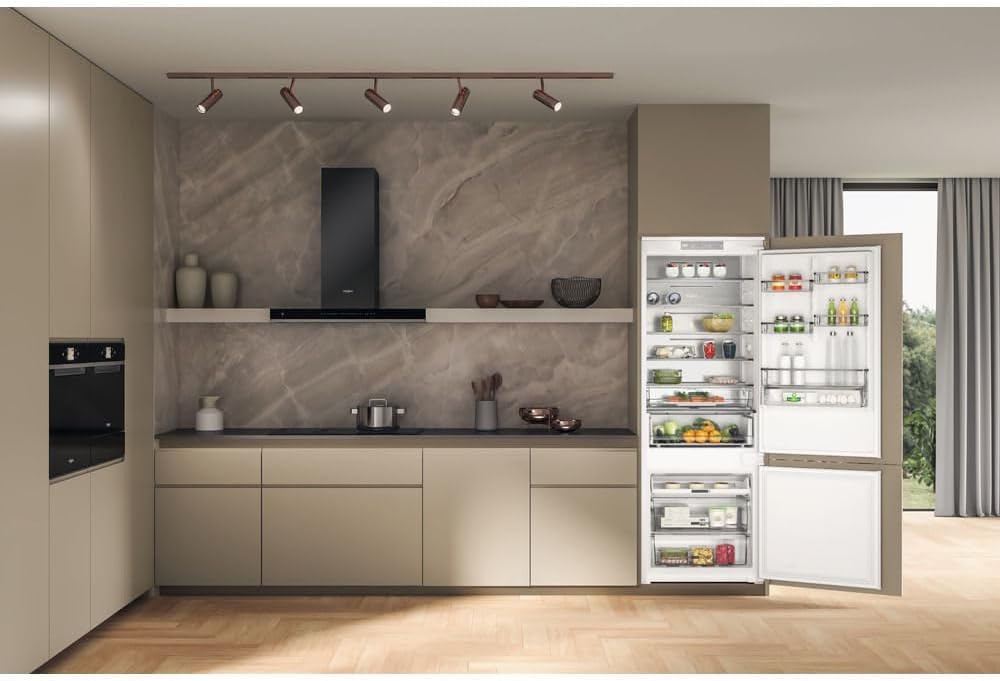 Ugradni Frižider Whirlpool WH SP70 T122 , 194x69 cm.