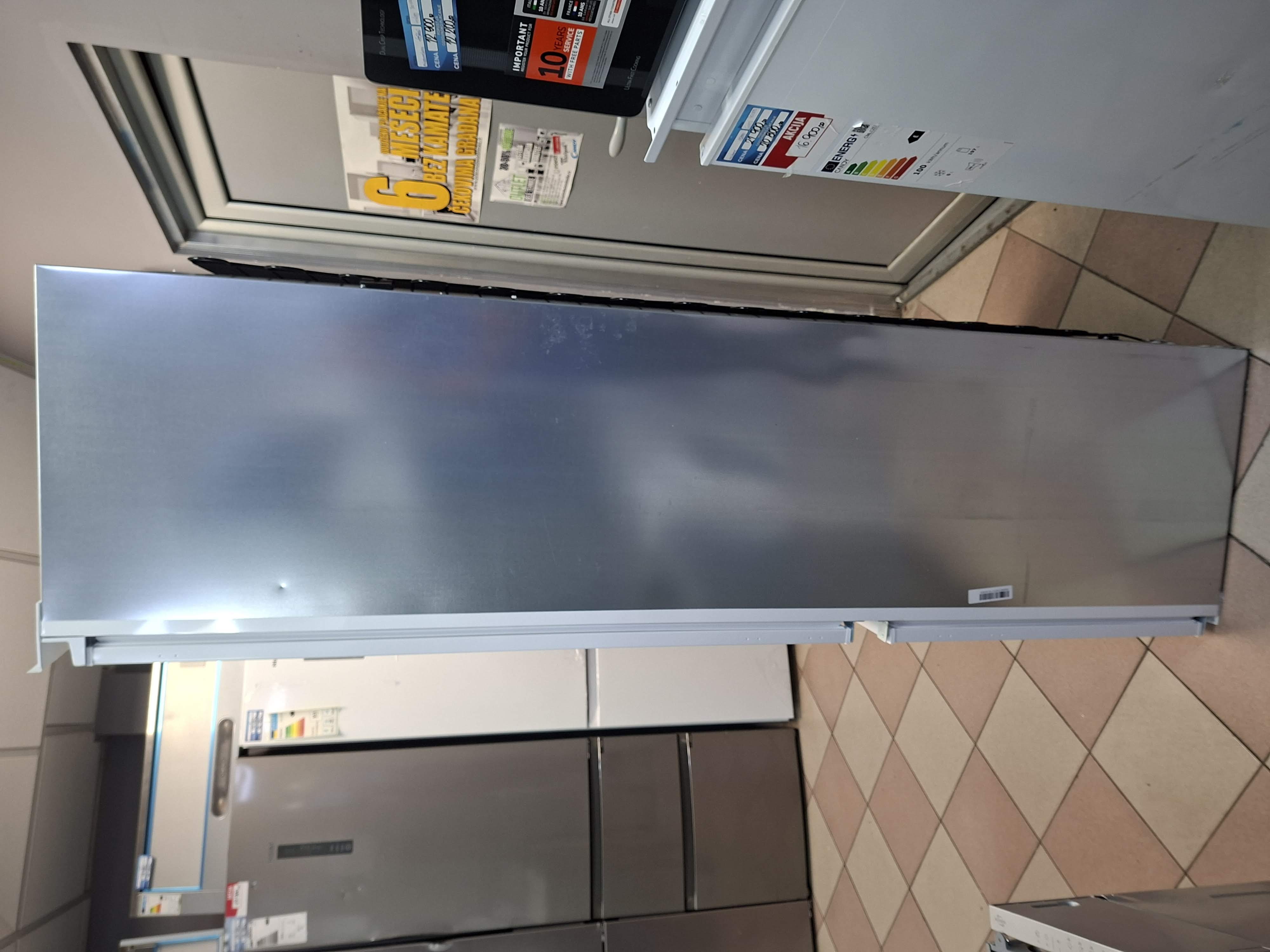 Ugradni Frižider Whirlpool WH SP70 T132 , 194x69 cm.