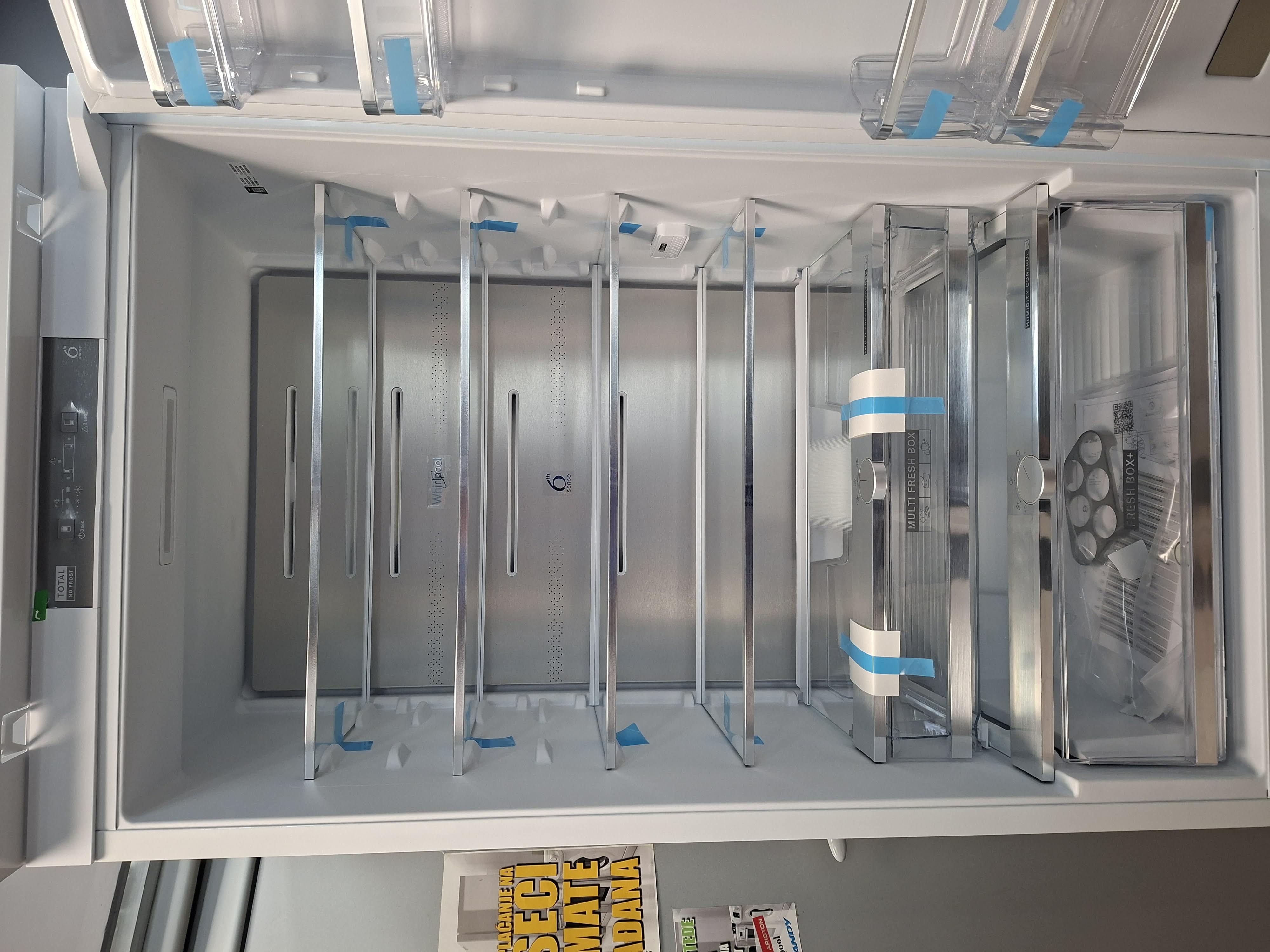 Ugradni Frižider Whirlpool WH SP70 T132 , 194x69 cm.
