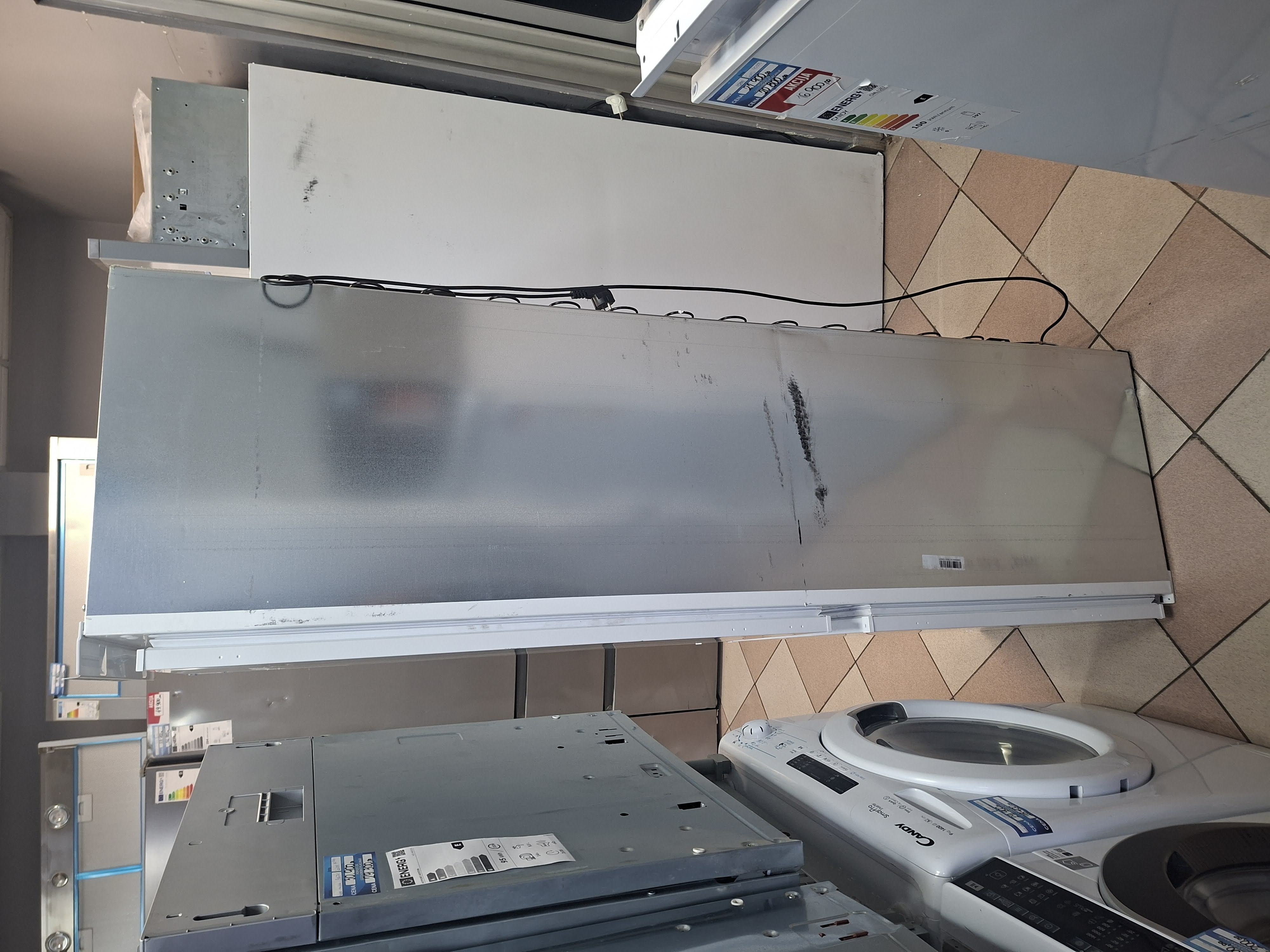 Ugradni frižider Whirlpool WHC18D051A1 LH, 177 cm