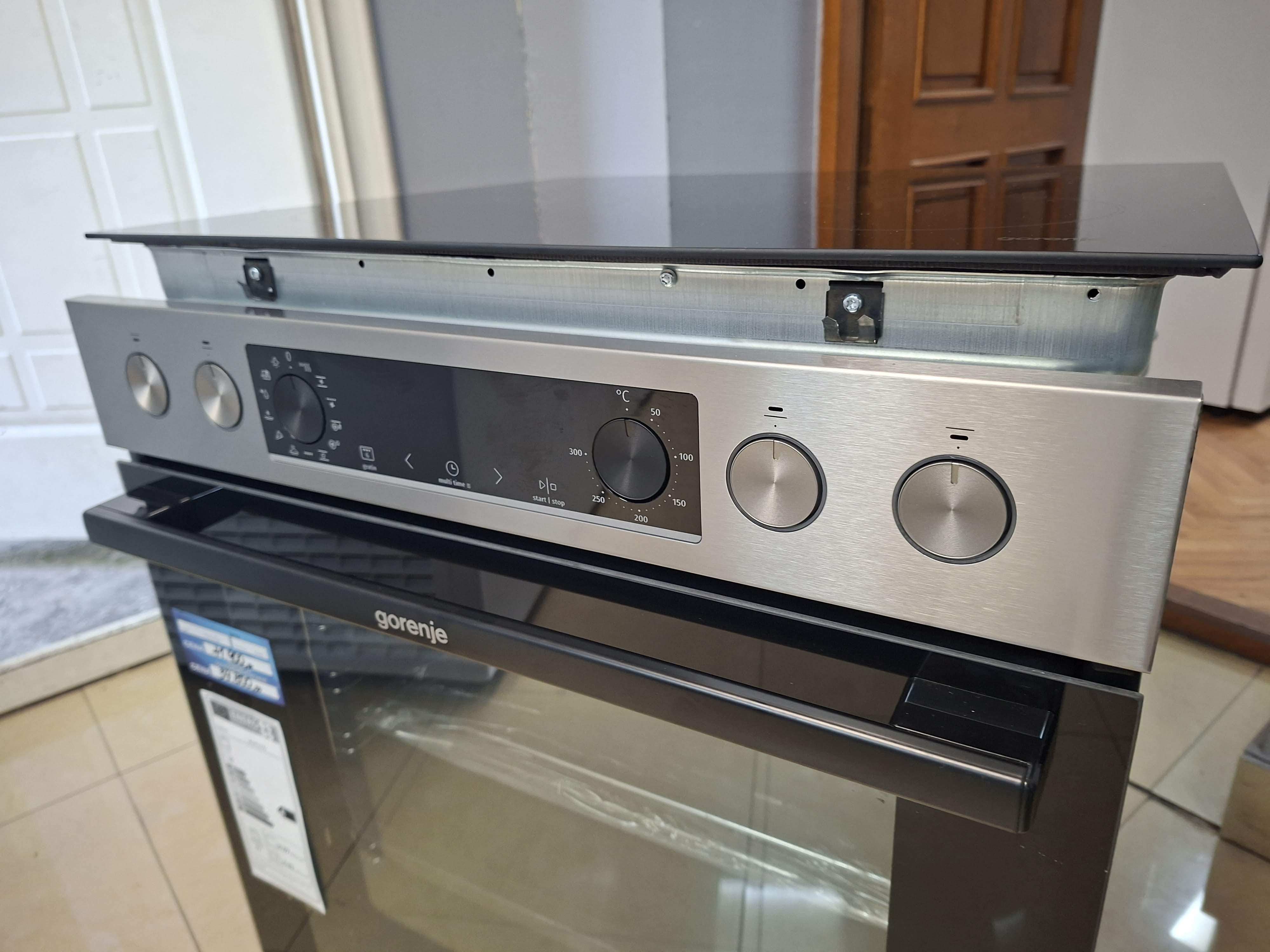 Ugradni set (rerna + ploča) Gorenje BCSB 737OTX + ECD620SCOT