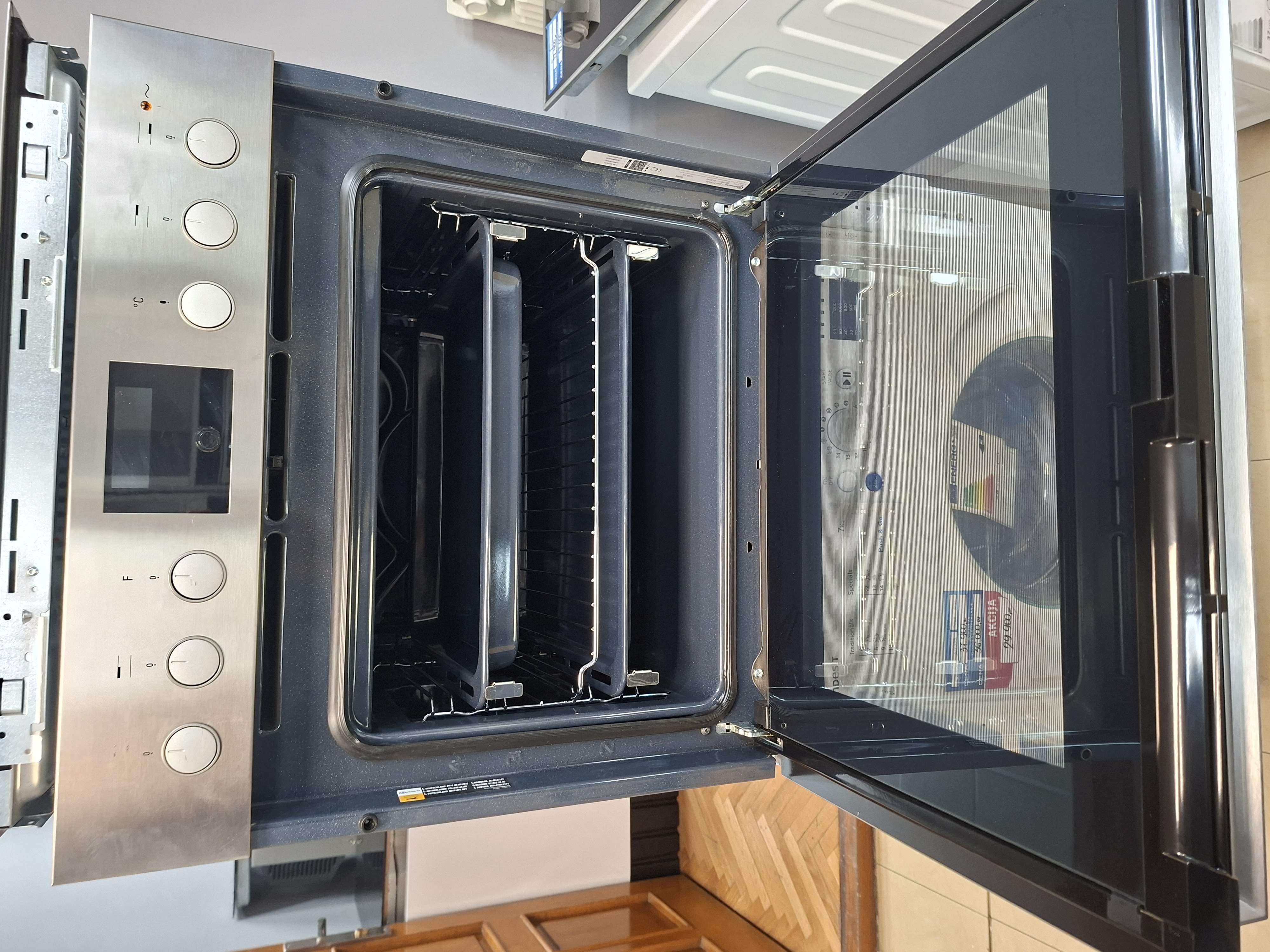 Ugradni set rerna+ploča Bauknecht HIS3 EI8V2 IN + BU 1760C FT