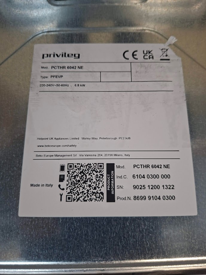 Ugradni set(rerna + ploča)Privileg PHVR6 NH5F IN+PCTHR 6042 NE