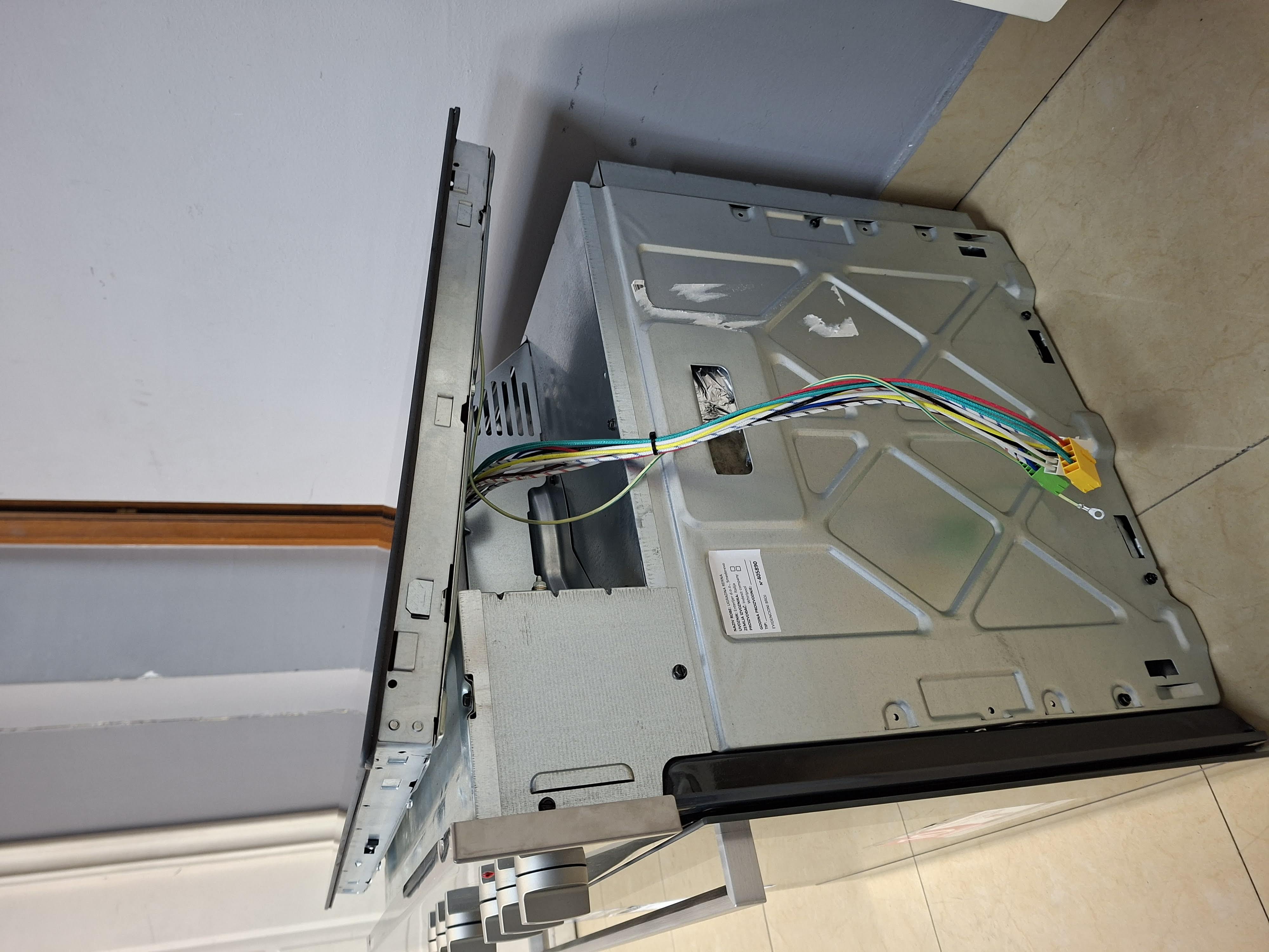 Ugradni set(rerna + ploča)Privileg PHVR6 NH5F IN+PCTHR 6042 NE